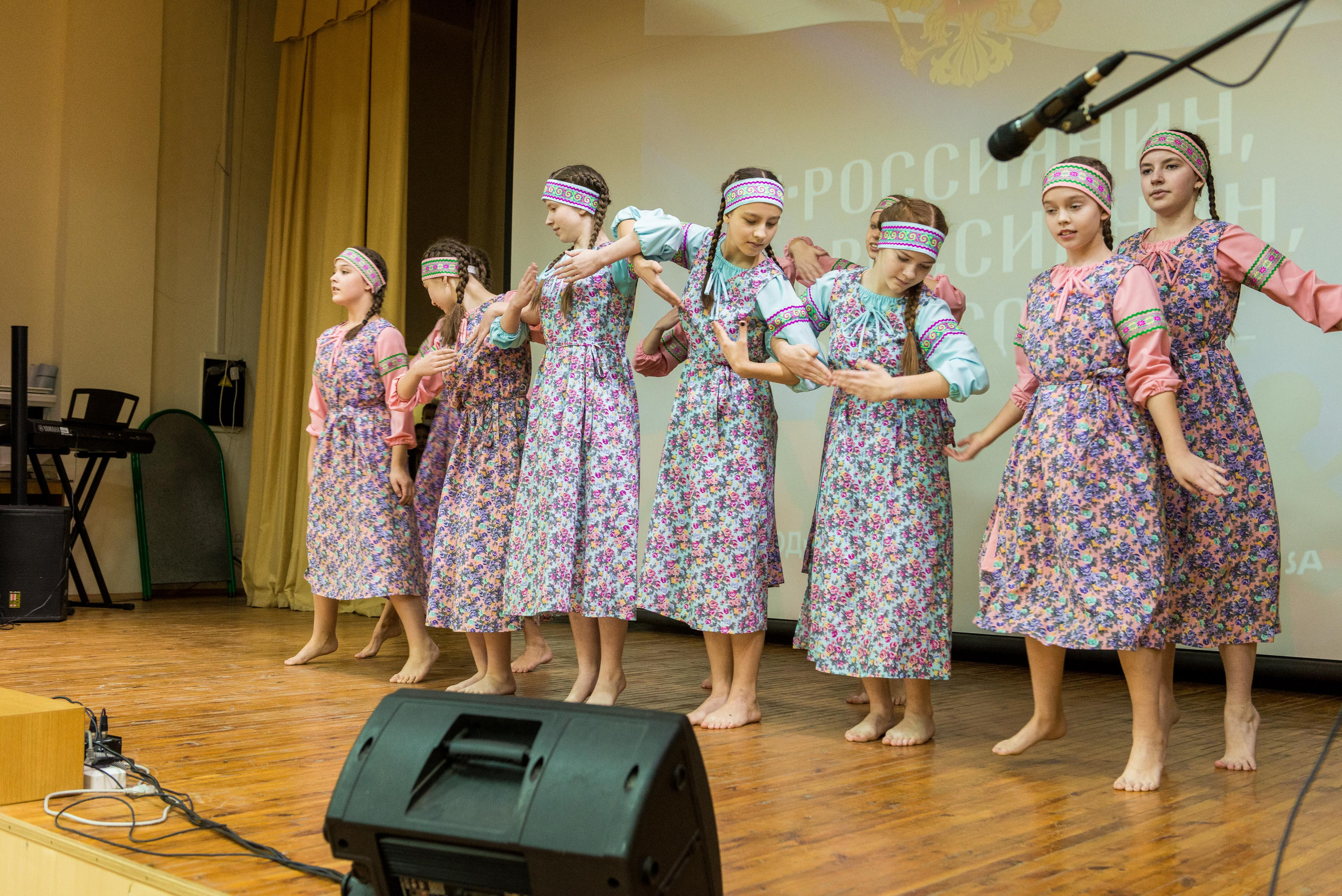 «Я-россиянин, ты — россиянин, мы — россияне!». Свадебный фотограф на Урале Виктор Соколов