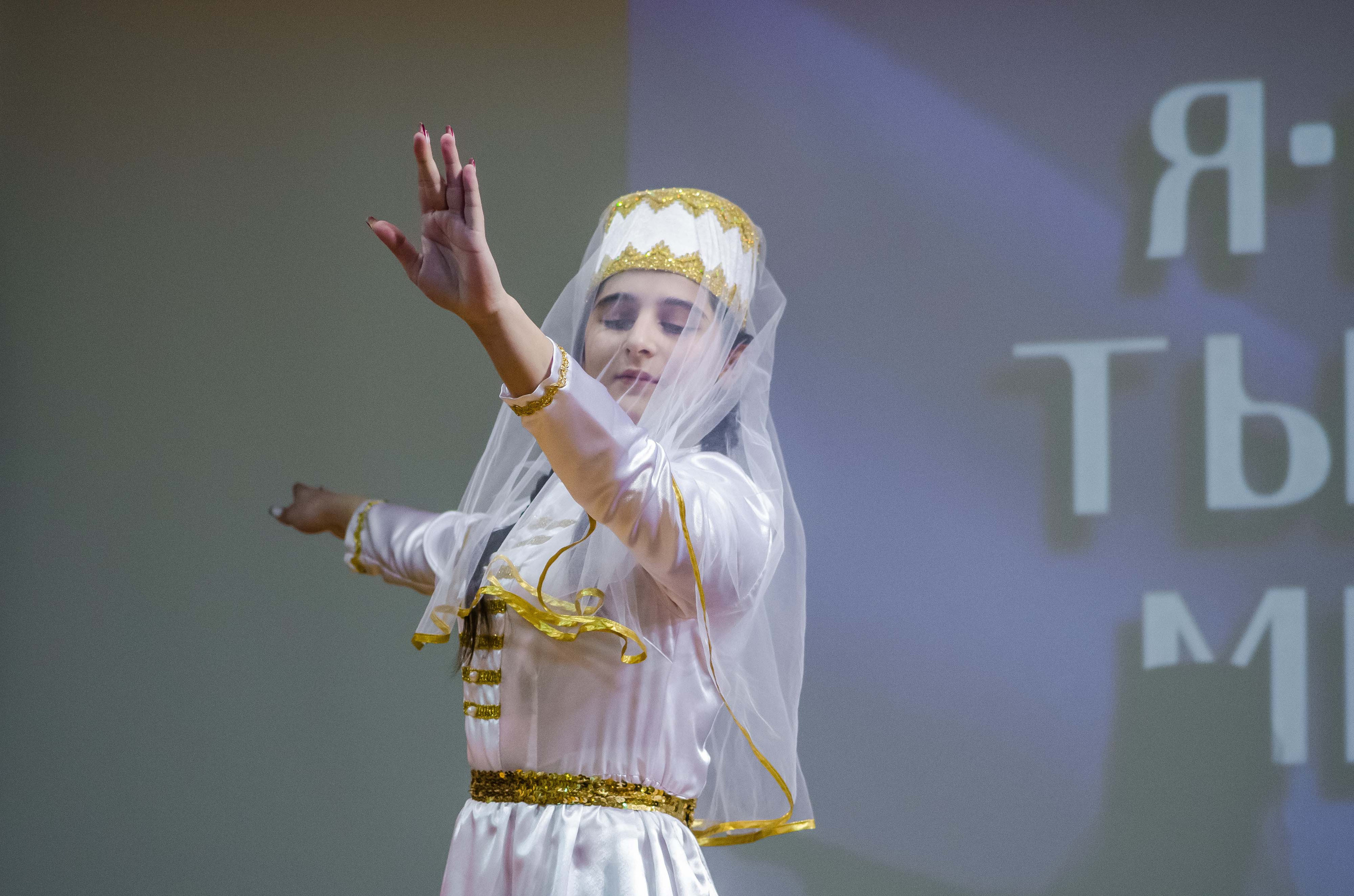 «Я-россиянин, ты — россиянин, мы — россияне!». Свадебный фотограф на Урале Виктор Соколов