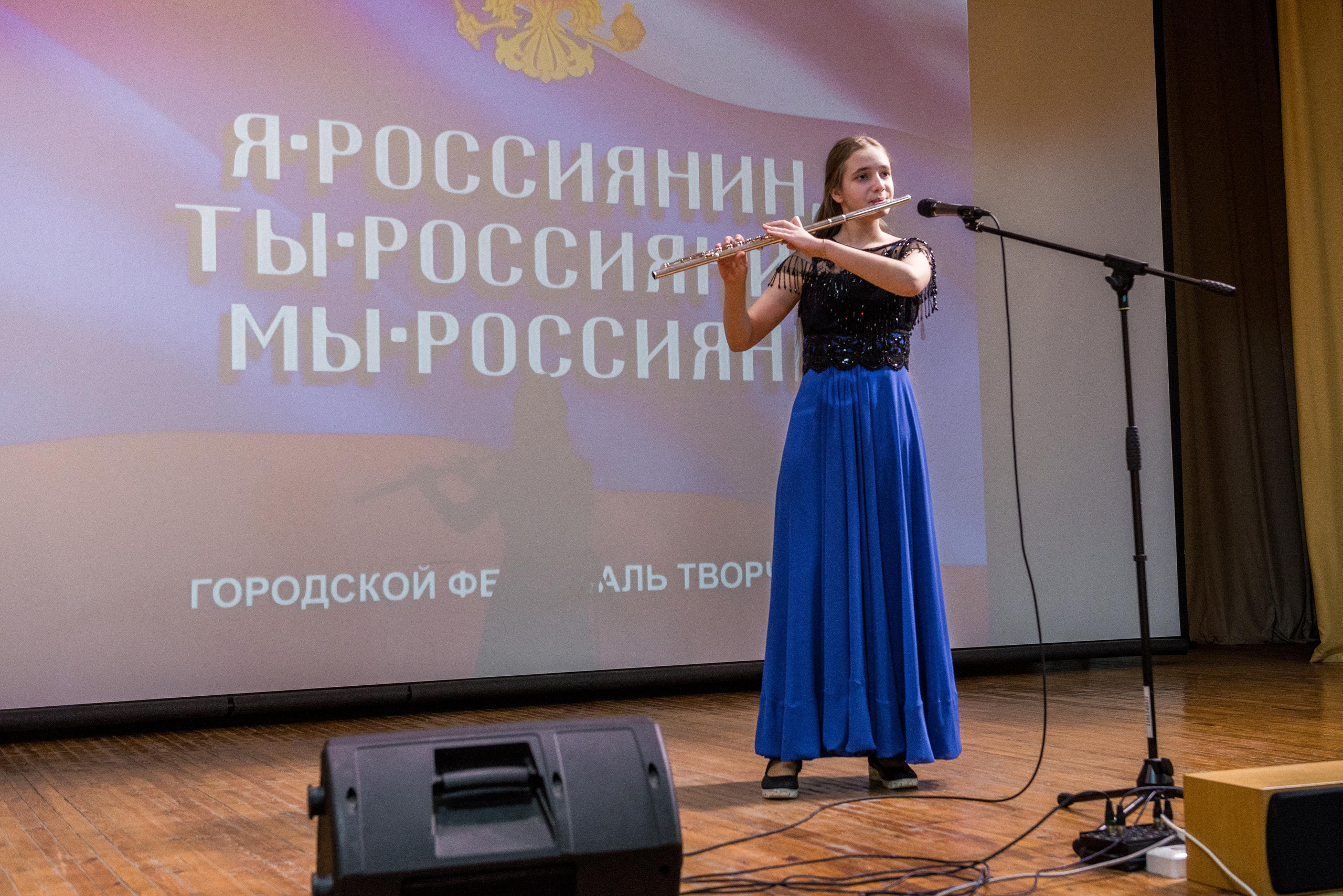 «Я-россиянин, ты — россиянин, мы — россияне!». Свадебный фотограф на Урале Виктор Соколов