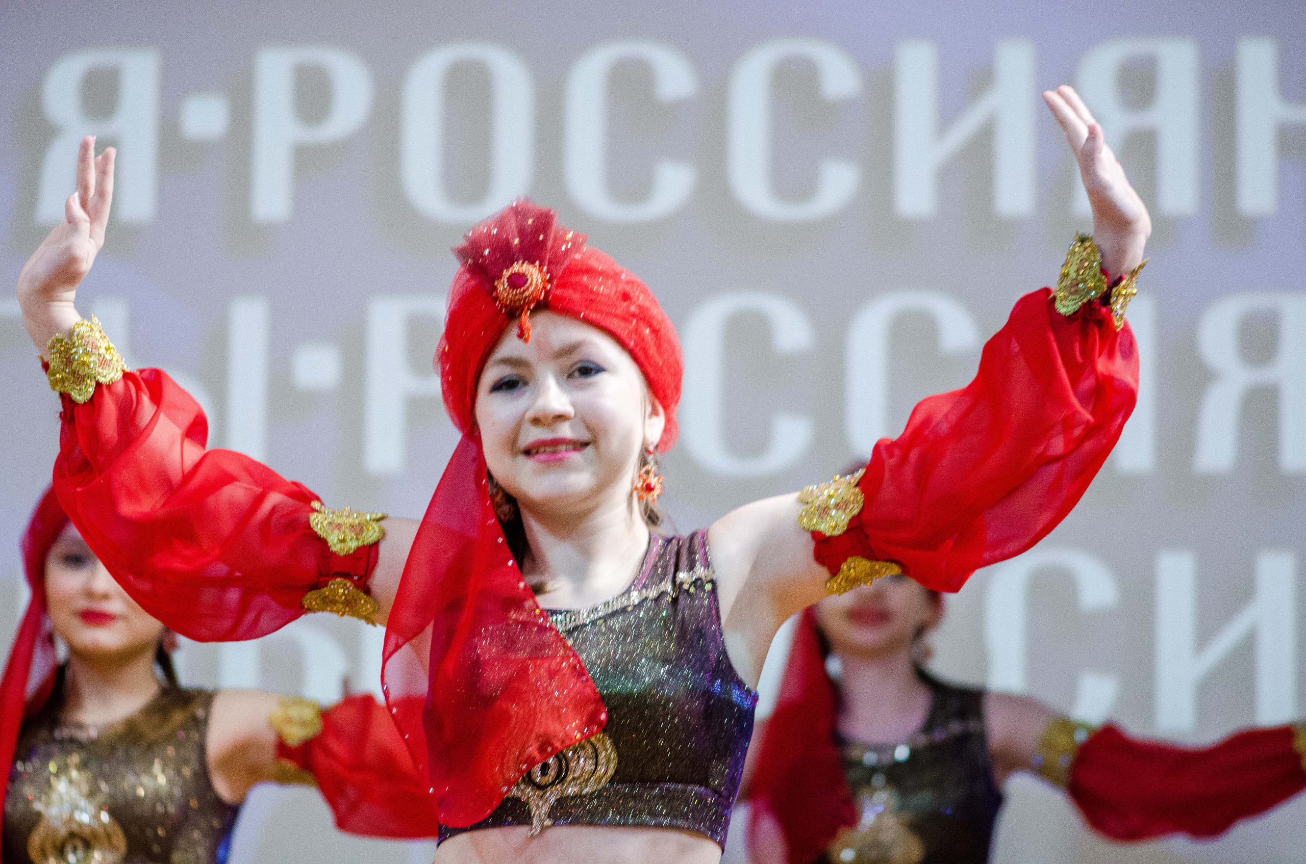 «Я-россиянин, ты — россиянин, мы — россияне!». Свадебный фотограф на Урале Виктор Соколов