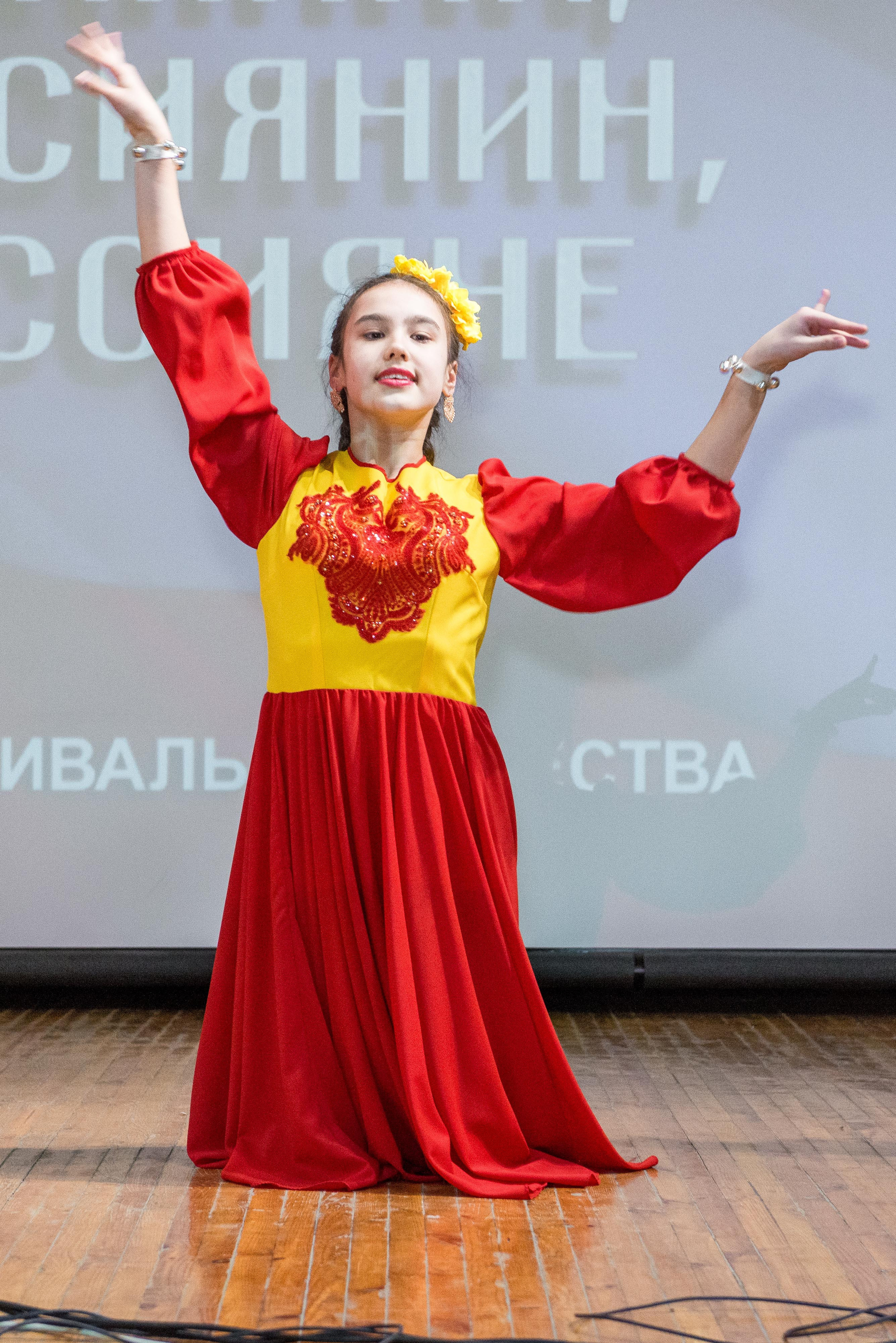 «Я-россиянин, ты — россиянин, мы — россияне!». Свадебный фотограф на Урале Виктор Соколов