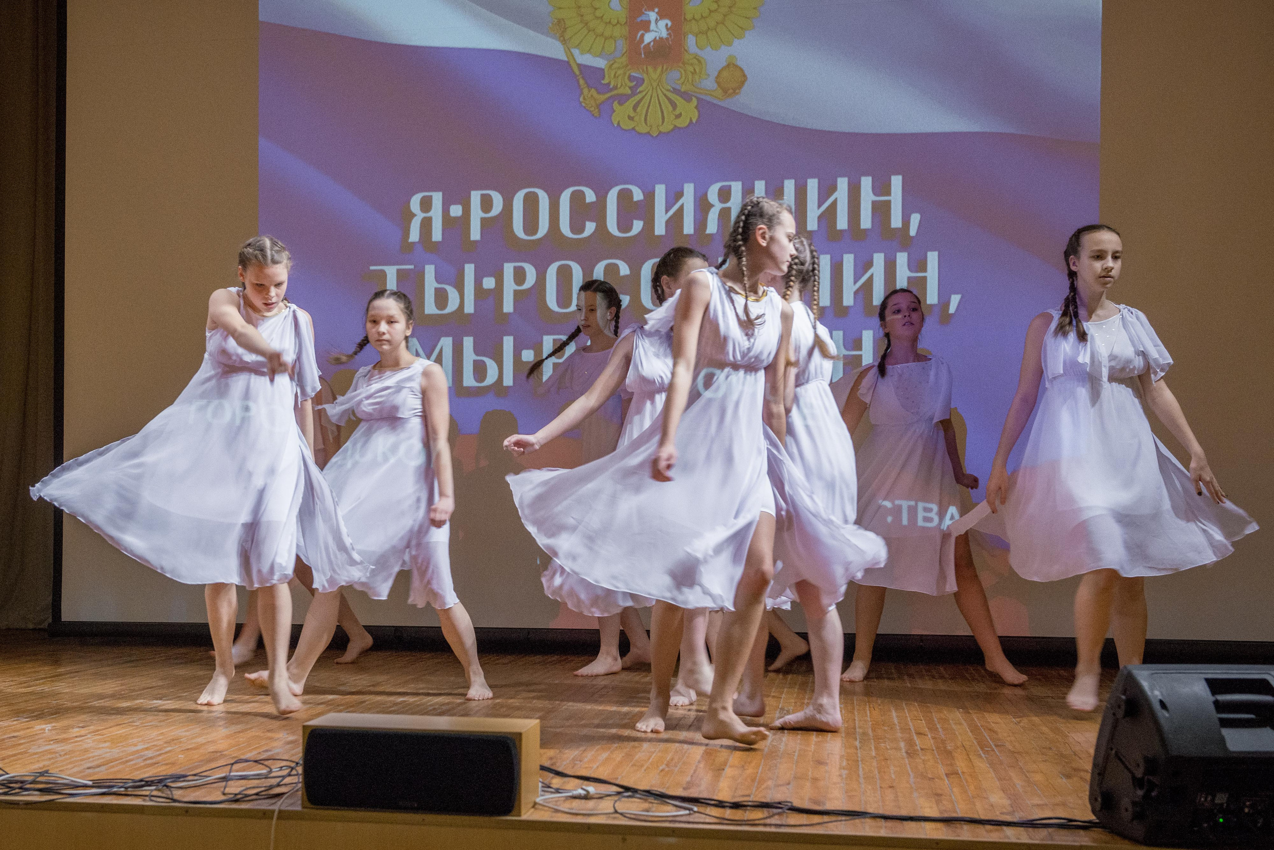 «Я-россиянин, ты — россиянин, мы — россияне!». Свадебный фотограф на Урале Виктор Соколов