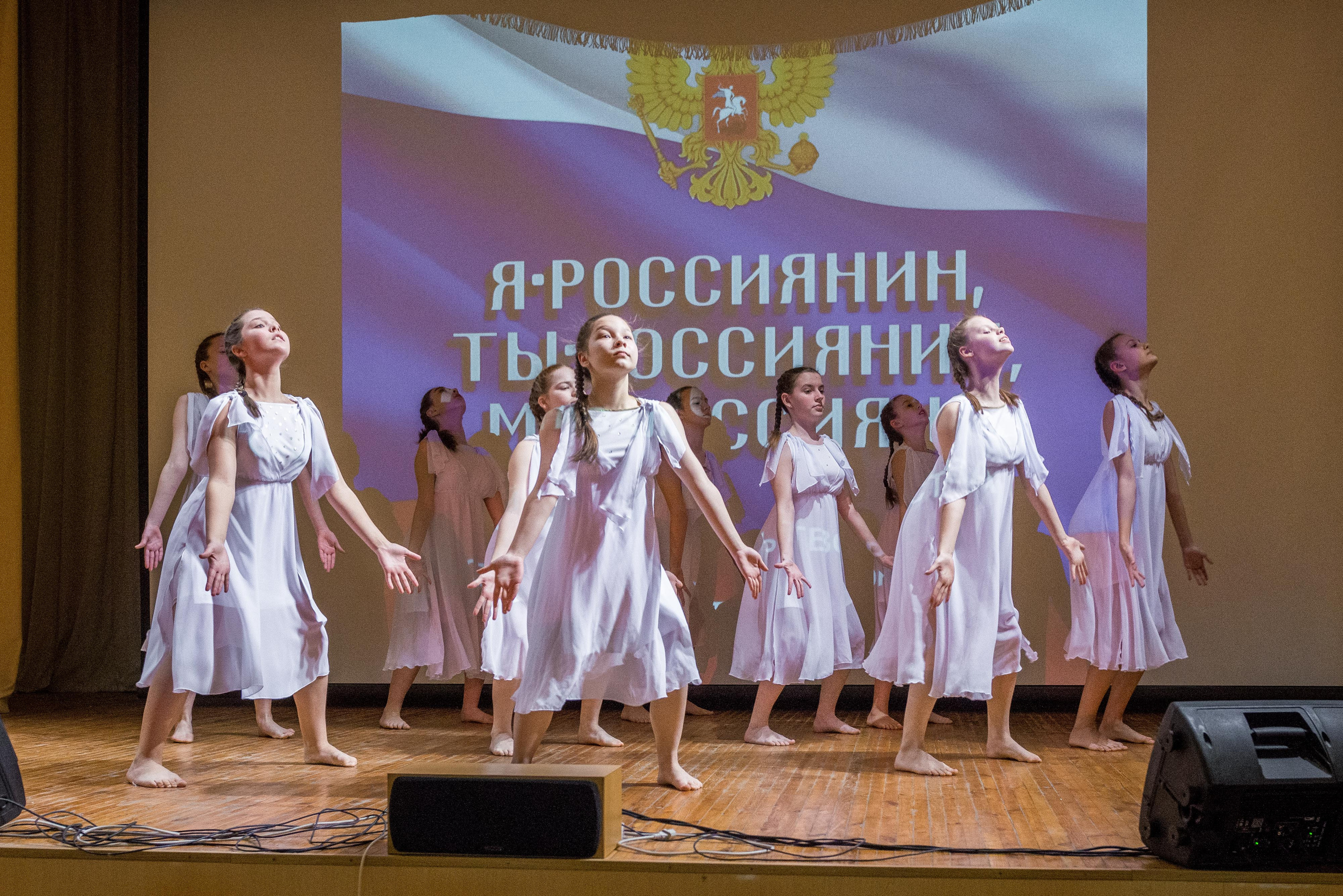 «Я-россиянин, ты — россиянин, мы — россияне!». Свадебный фотограф на Урале Виктор Соколов