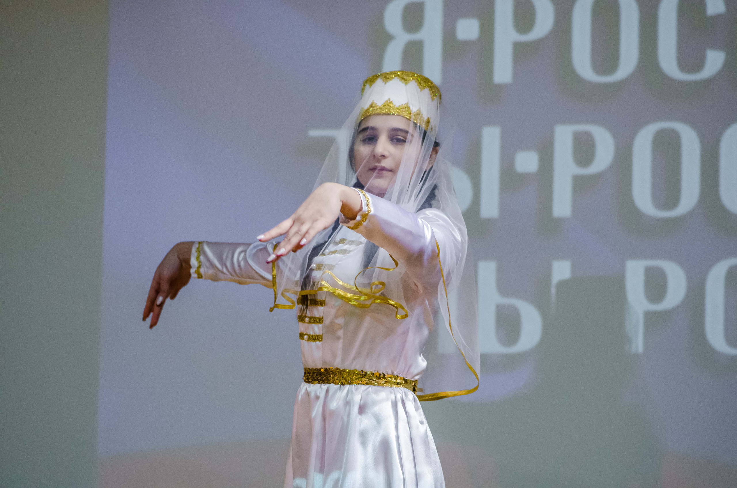 «Я-россиянин, ты — россиянин, мы — россияне!». Свадебный фотограф на Урале Виктор Соколов