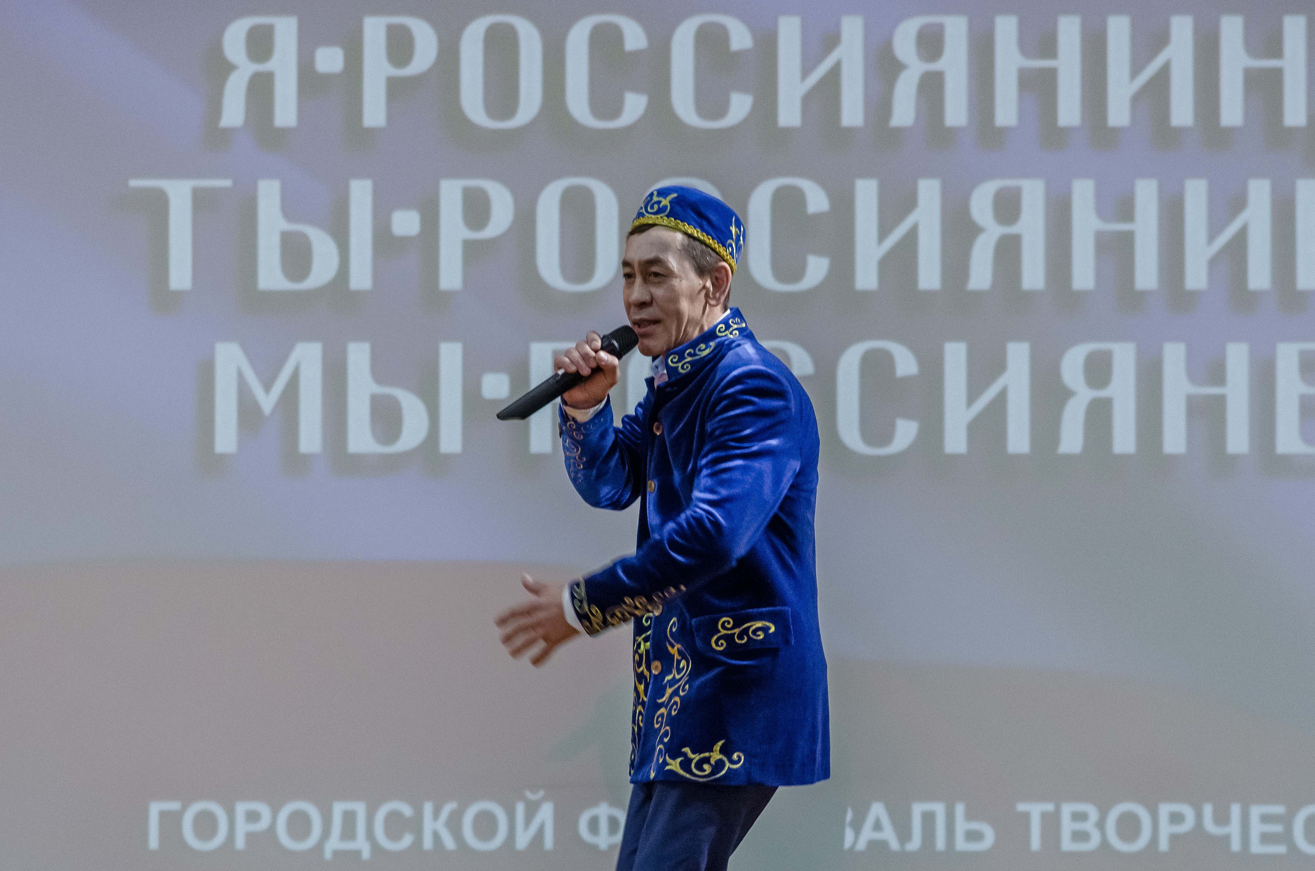 «Я-россиянин, ты — россиянин, мы — россияне!». Свадебный фотограф на Урале Виктор Соколов