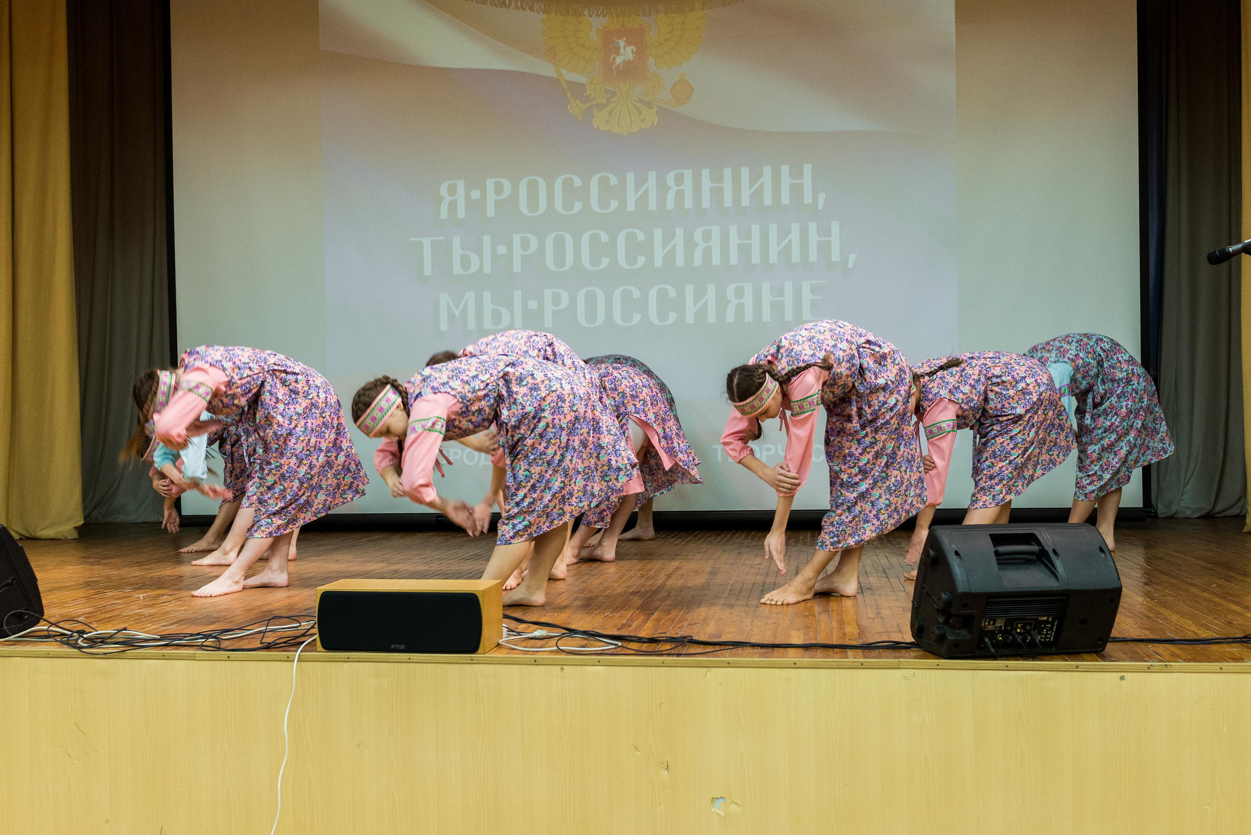 «Я-россиянин, ты — россиянин, мы — россияне!». Свадебный фотограф на Урале Виктор Соколов