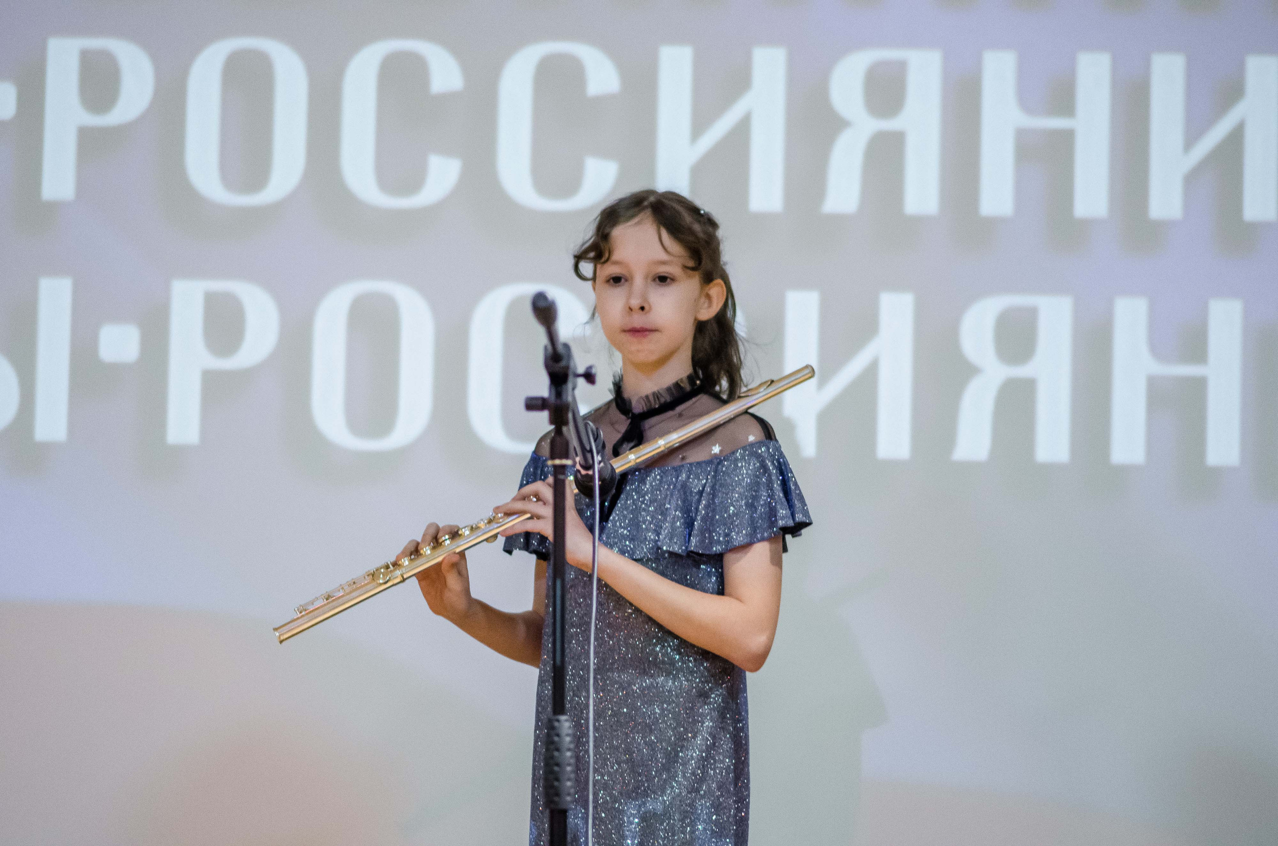 «Я-россиянин, ты — россиянин, мы — россияне!». Свадебный фотограф на Урале Виктор Соколов