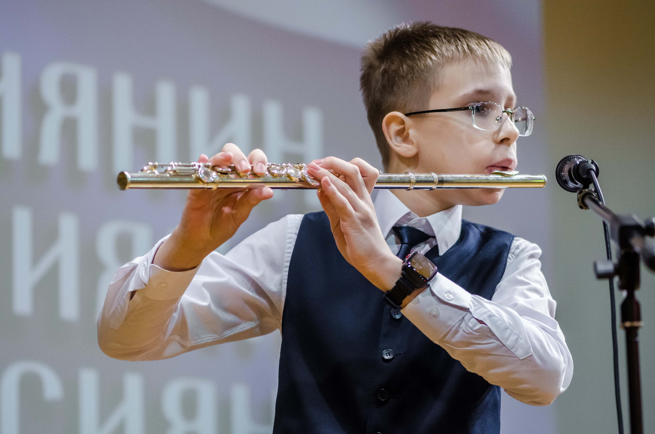 «Я-россиянин, ты — россиянин, мы — россияне!». Свадебный фотограф на Урале Виктор Соколов