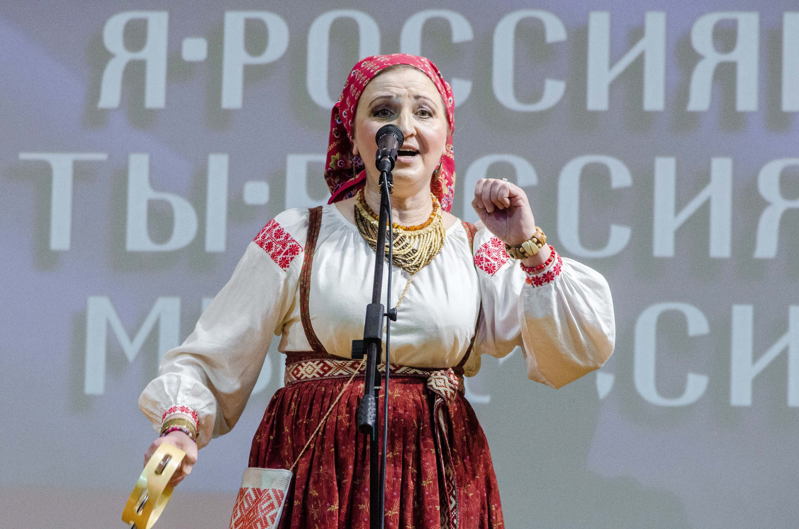 «Я-россиянин, ты — россиянин, мы — россияне!». Свадебный фотограф на Урале Виктор Соколов