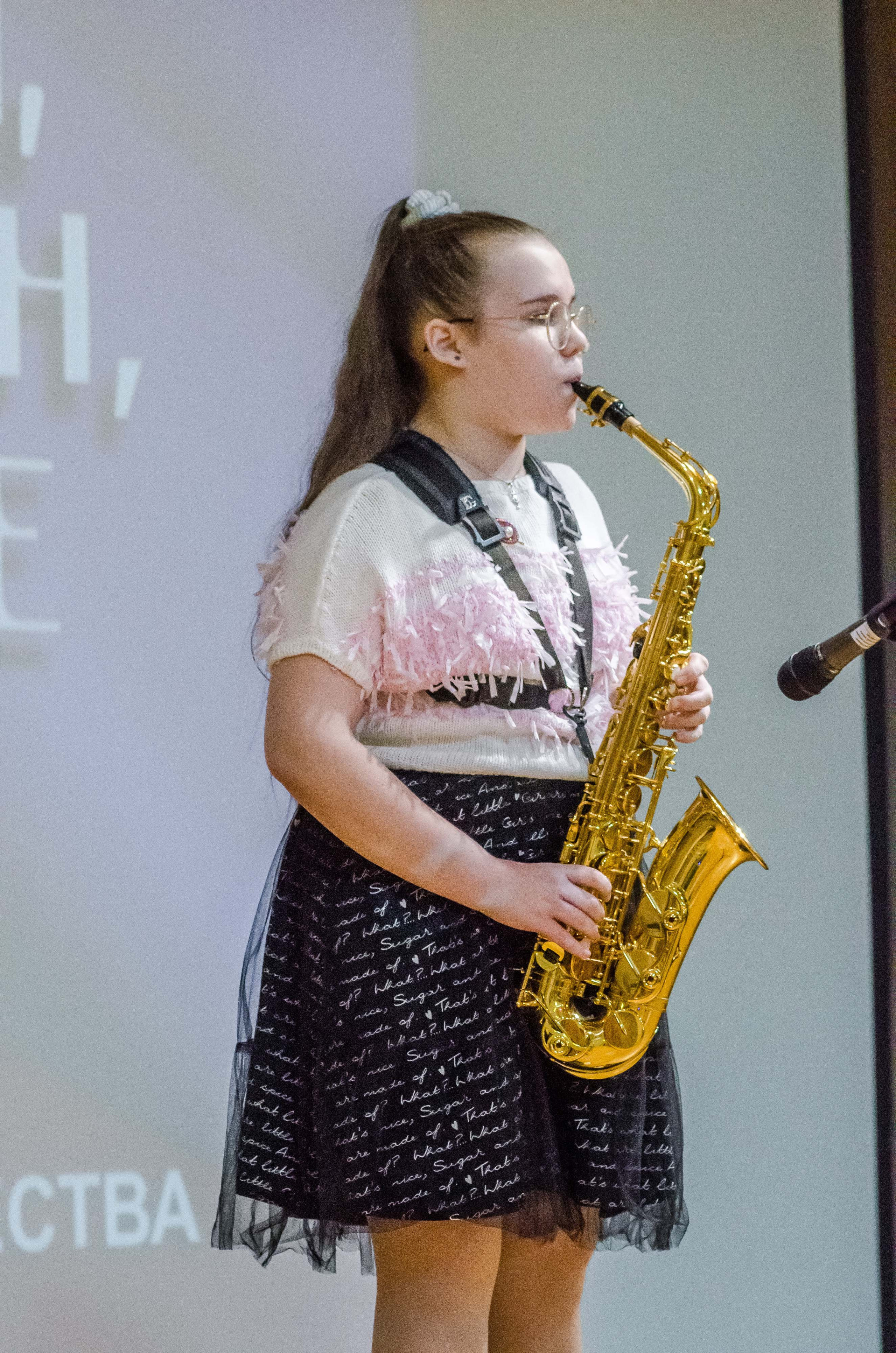 «Я-россиянин, ты — россиянин, мы — россияне!». Свадебный фотограф на Урале Виктор Соколов