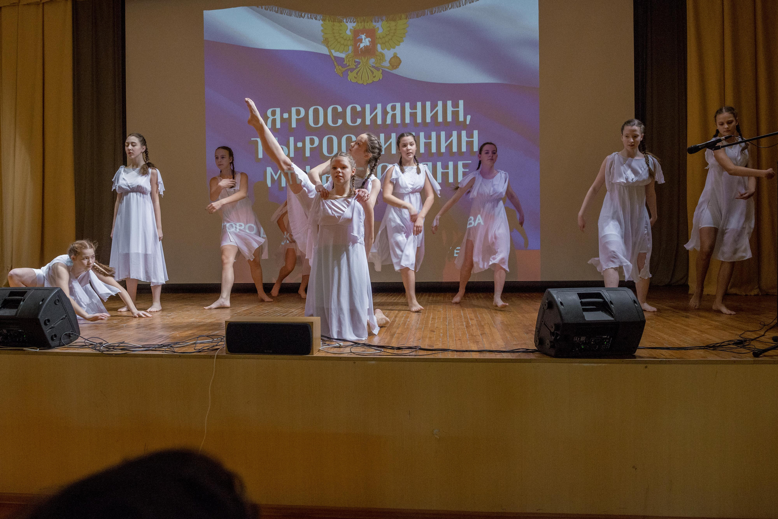 «Я-россиянин, ты — россиянин, мы — россияне!». Свадебный фотограф на Урале Виктор Соколов