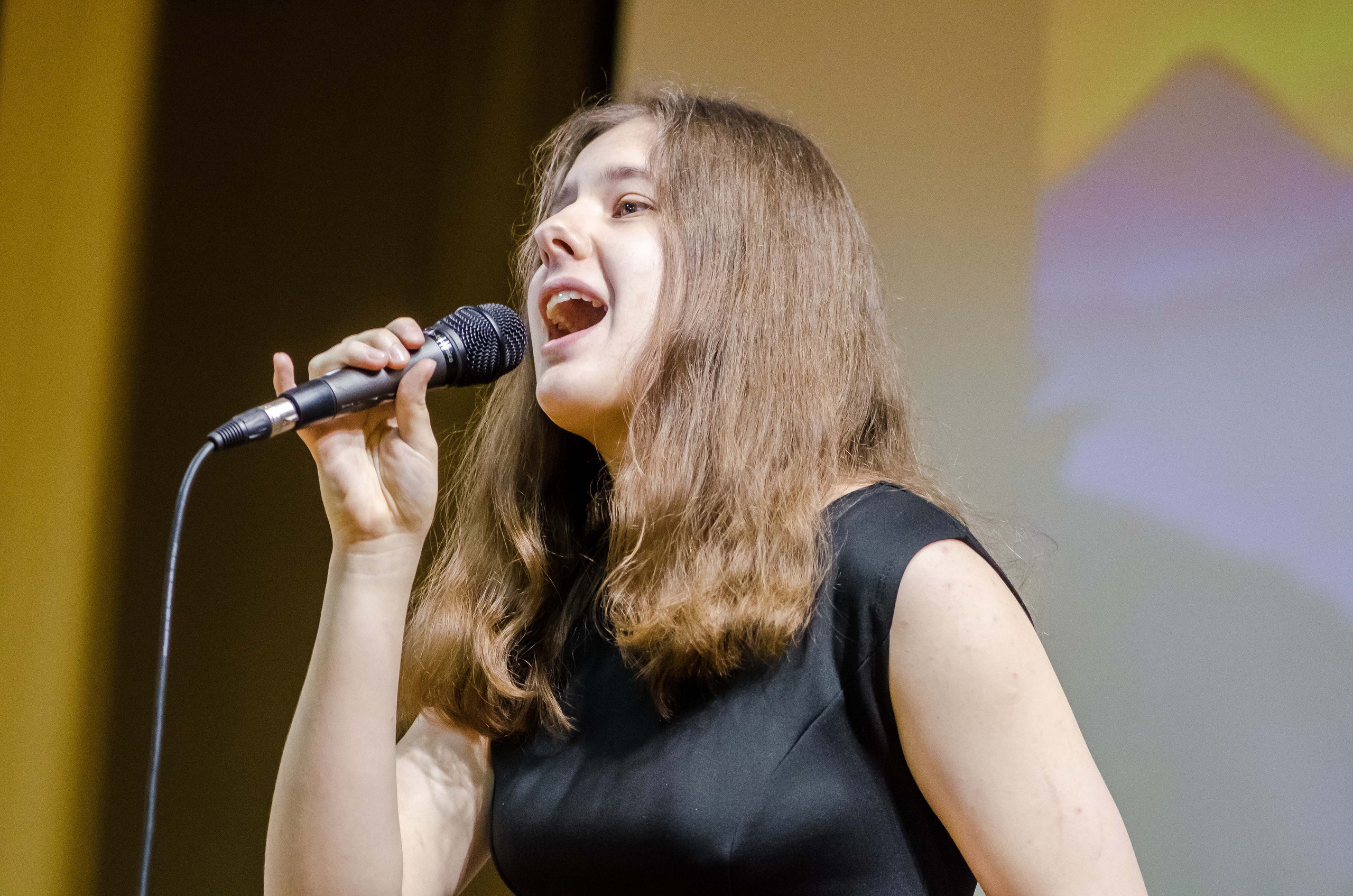 «Я-россиянин, ты — россиянин, мы — россияне!». Свадебный фотограф на Урале Виктор Соколов