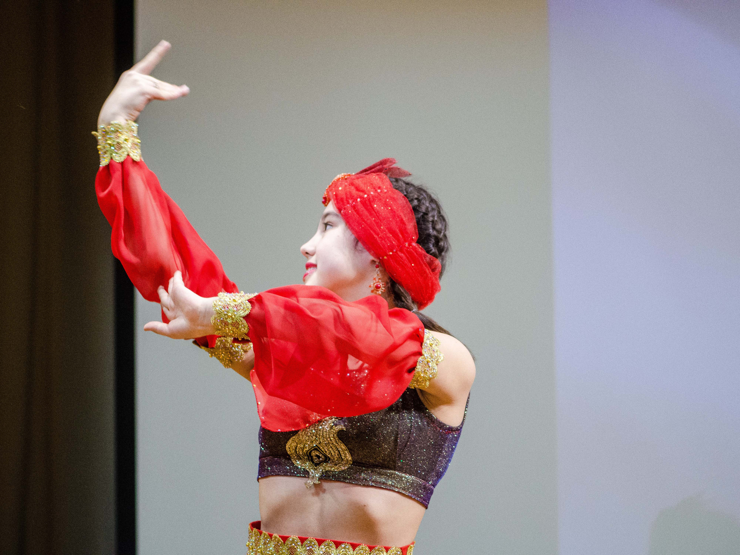 «Я-россиянин, ты — россиянин, мы — россияне!». Свадебный фотограф на Урале Виктор Соколов