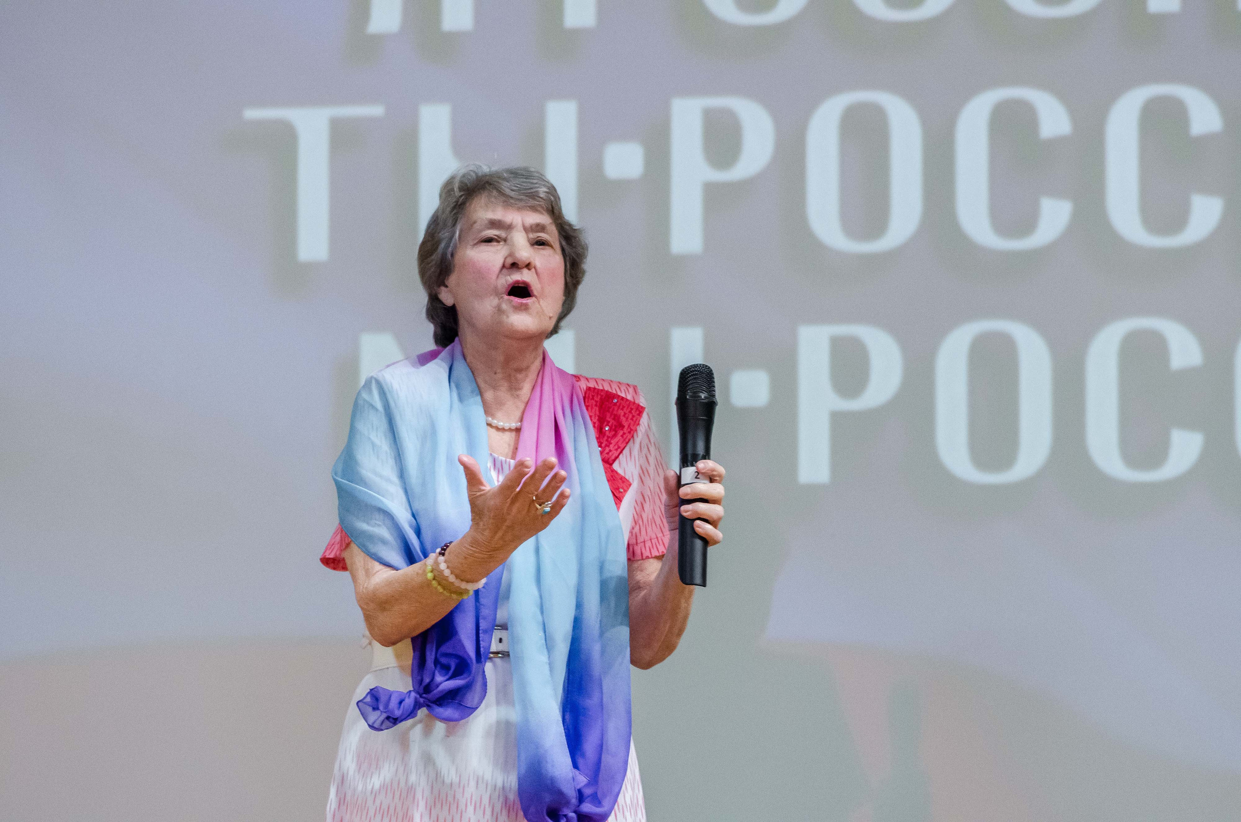 «Я-россиянин, ты — россиянин, мы — россияне!». Свадебный фотограф на Урале Виктор Соколов