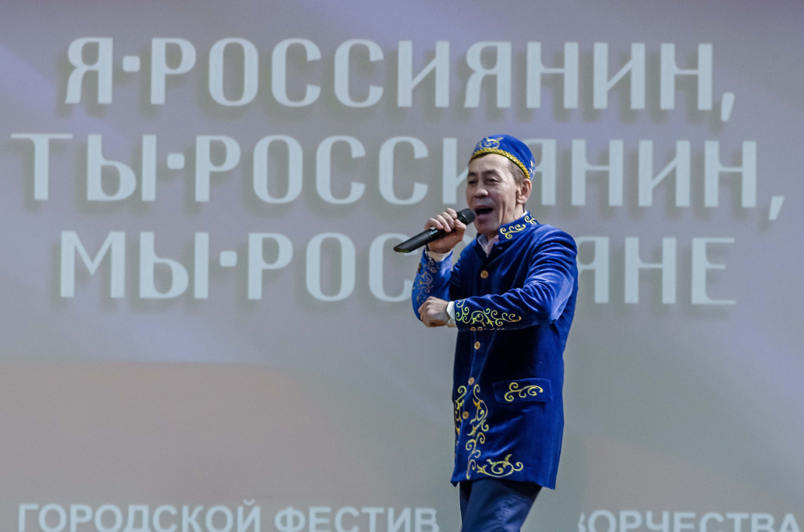 «Я-россиянин, ты — россиянин, мы — россияне!». Свадебный фотограф на Урале Виктор Соколов