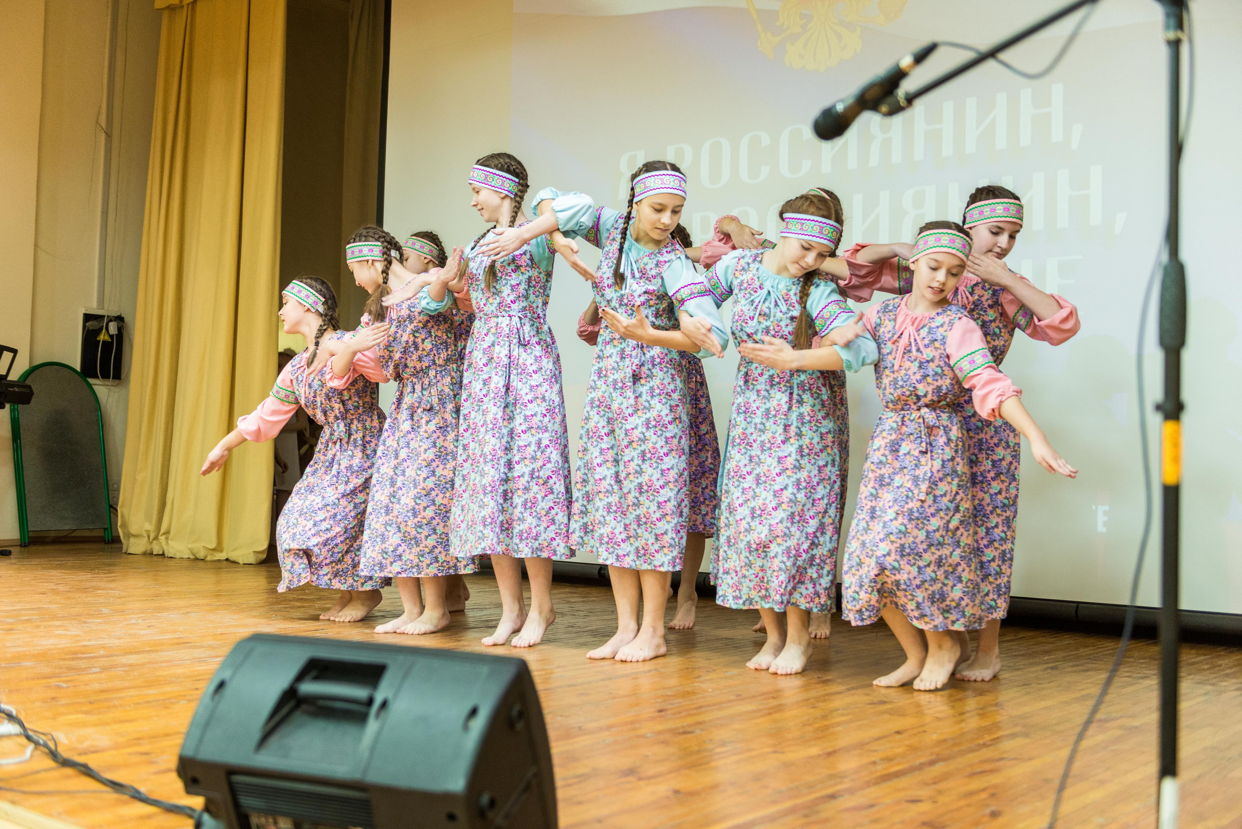 «Я-россиянин, ты — россиянин, мы — россияне!». Свадебный фотограф на Урале Виктор Соколов