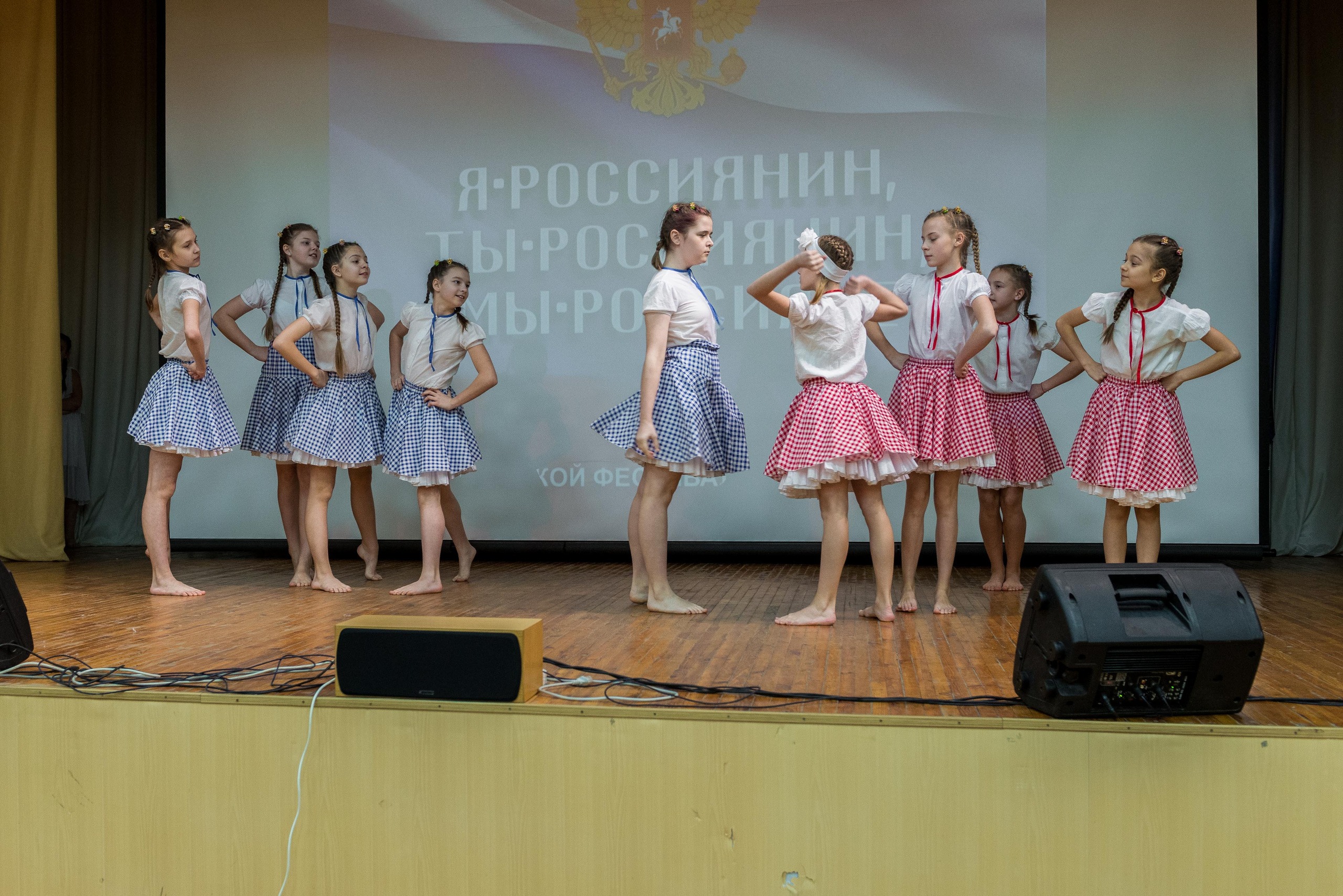 «Я-россиянин, ты — россиянин, мы — россияне!». Свадебный фотограф на Урале Виктор Соколов