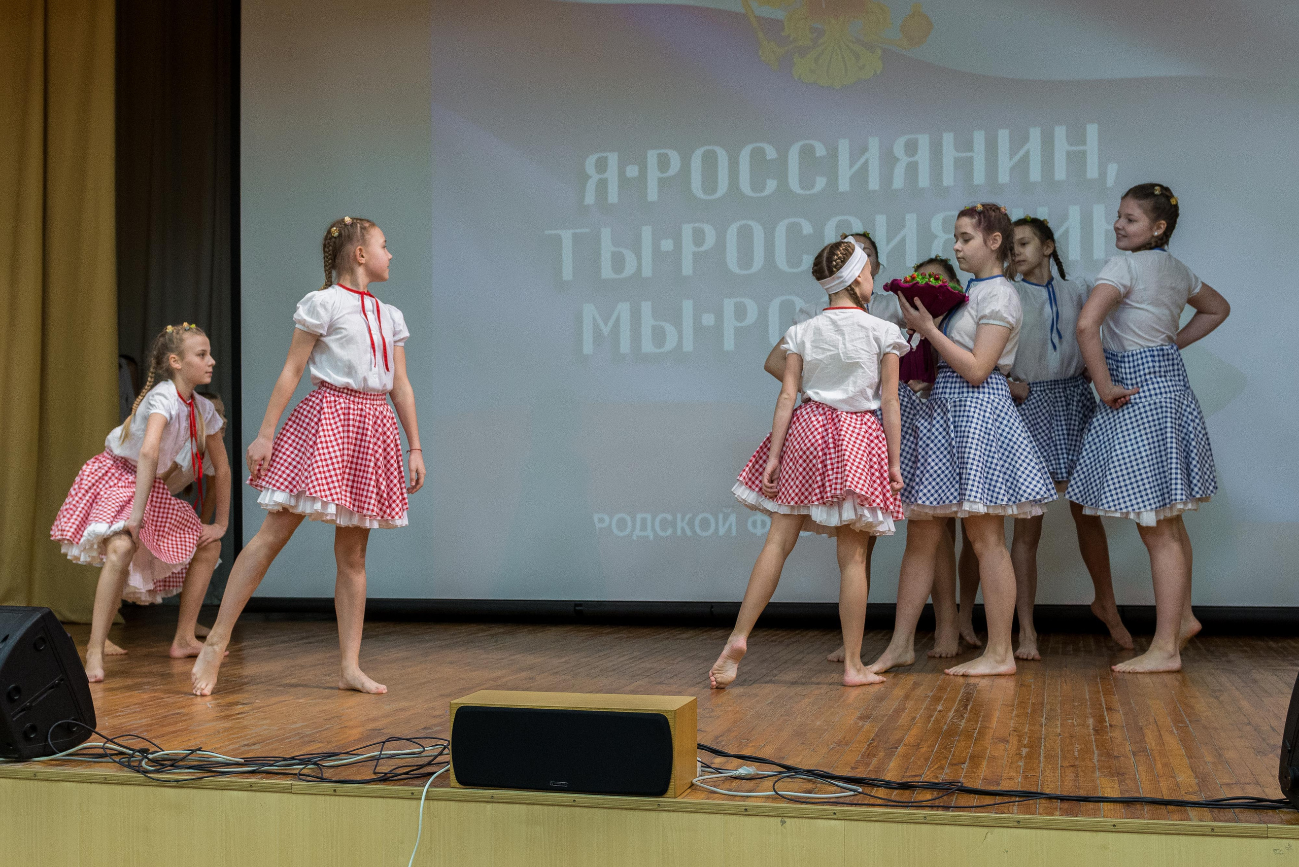 «Я-россиянин, ты — россиянин, мы — россияне!». Свадебный фотограф на Урале Виктор Соколов