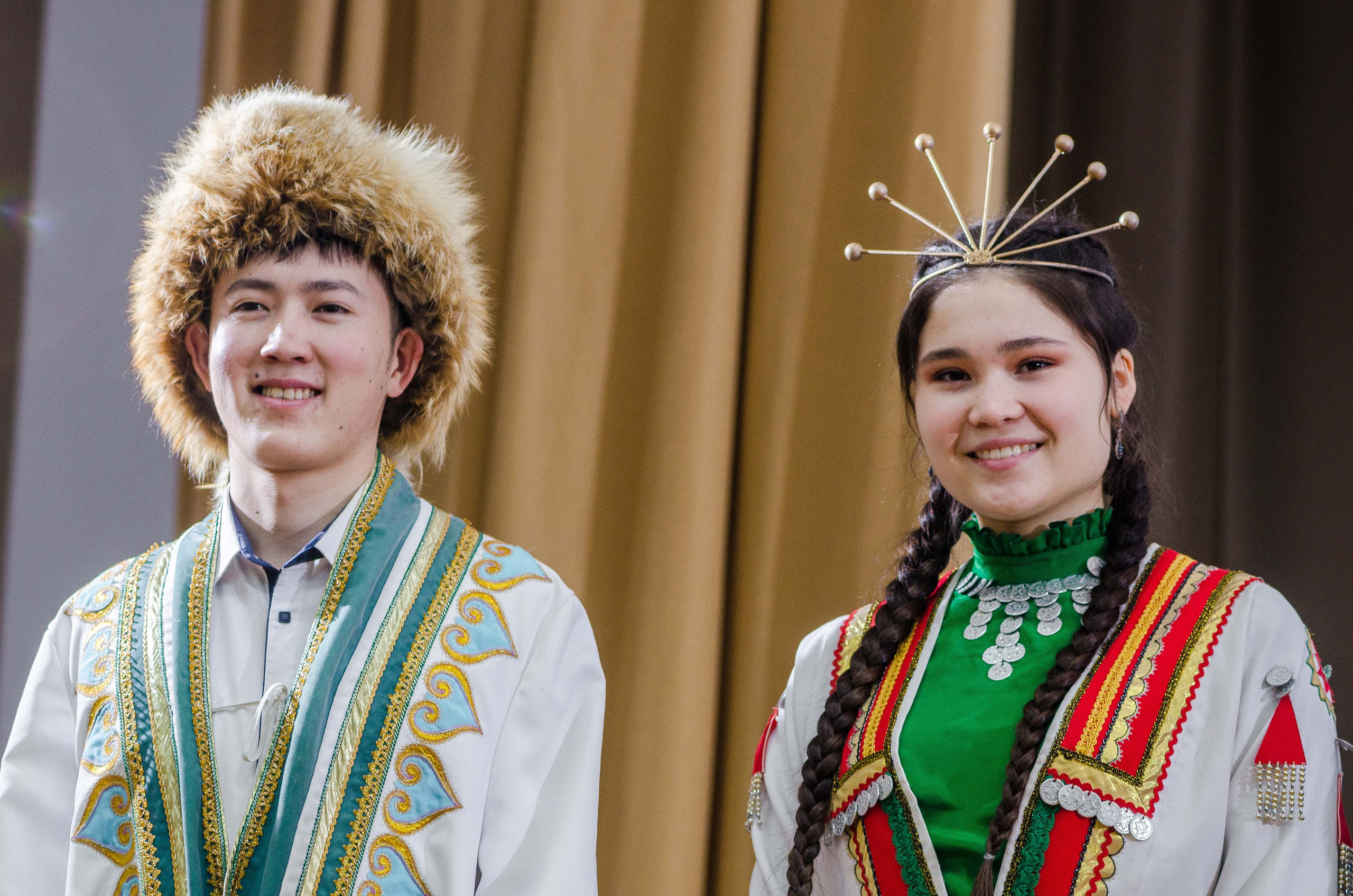 «Я-россиянин, ты — россиянин, мы — россияне!». Свадебный фотограф на Урале Виктор Соколов