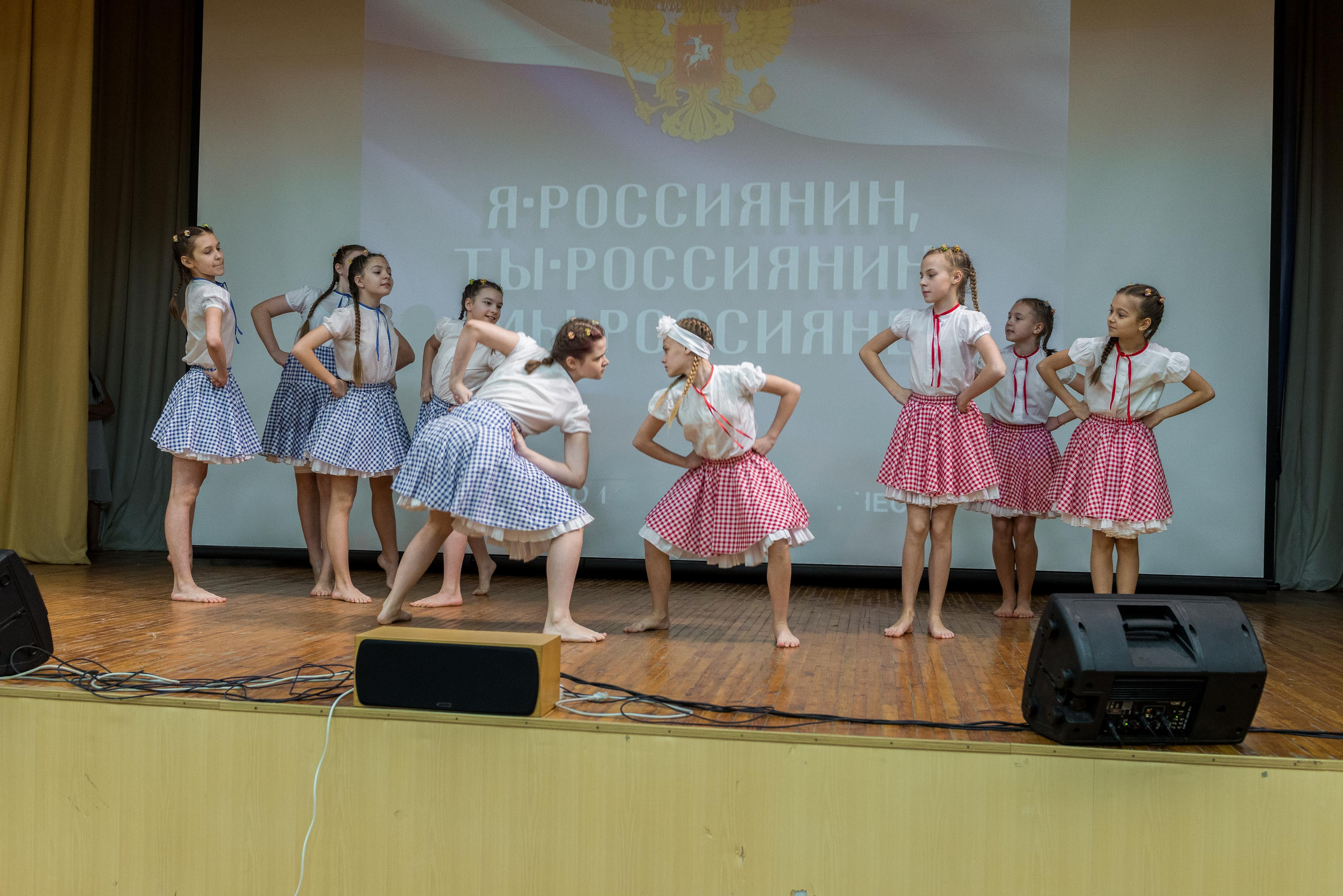 «Я-россиянин, ты — россиянин, мы — россияне!». Свадебный фотограф на Урале Виктор Соколов