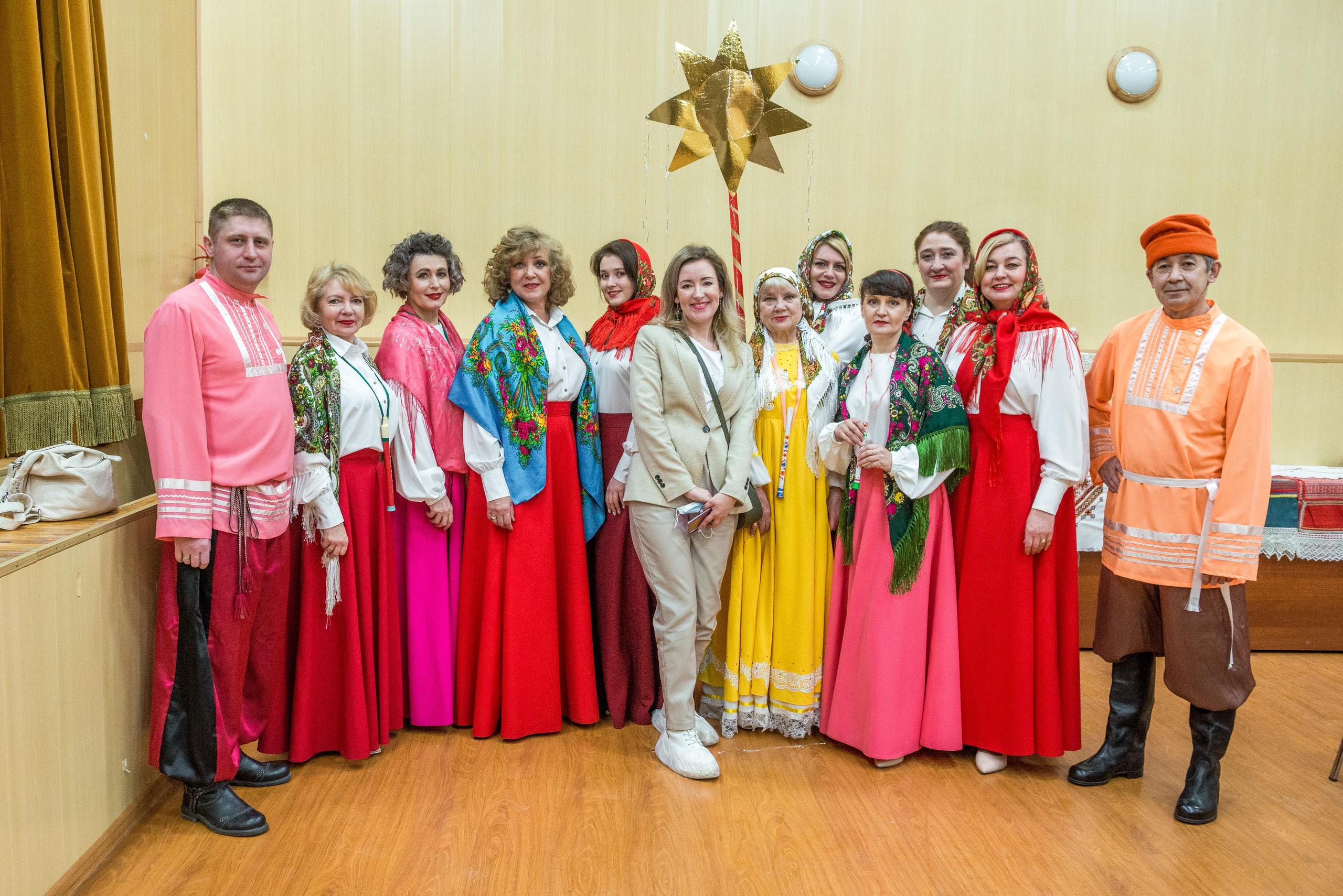 «Я-россиянин, ты — россиянин, мы — россияне!». Свадебный фотограф на Урале Виктор Соколов