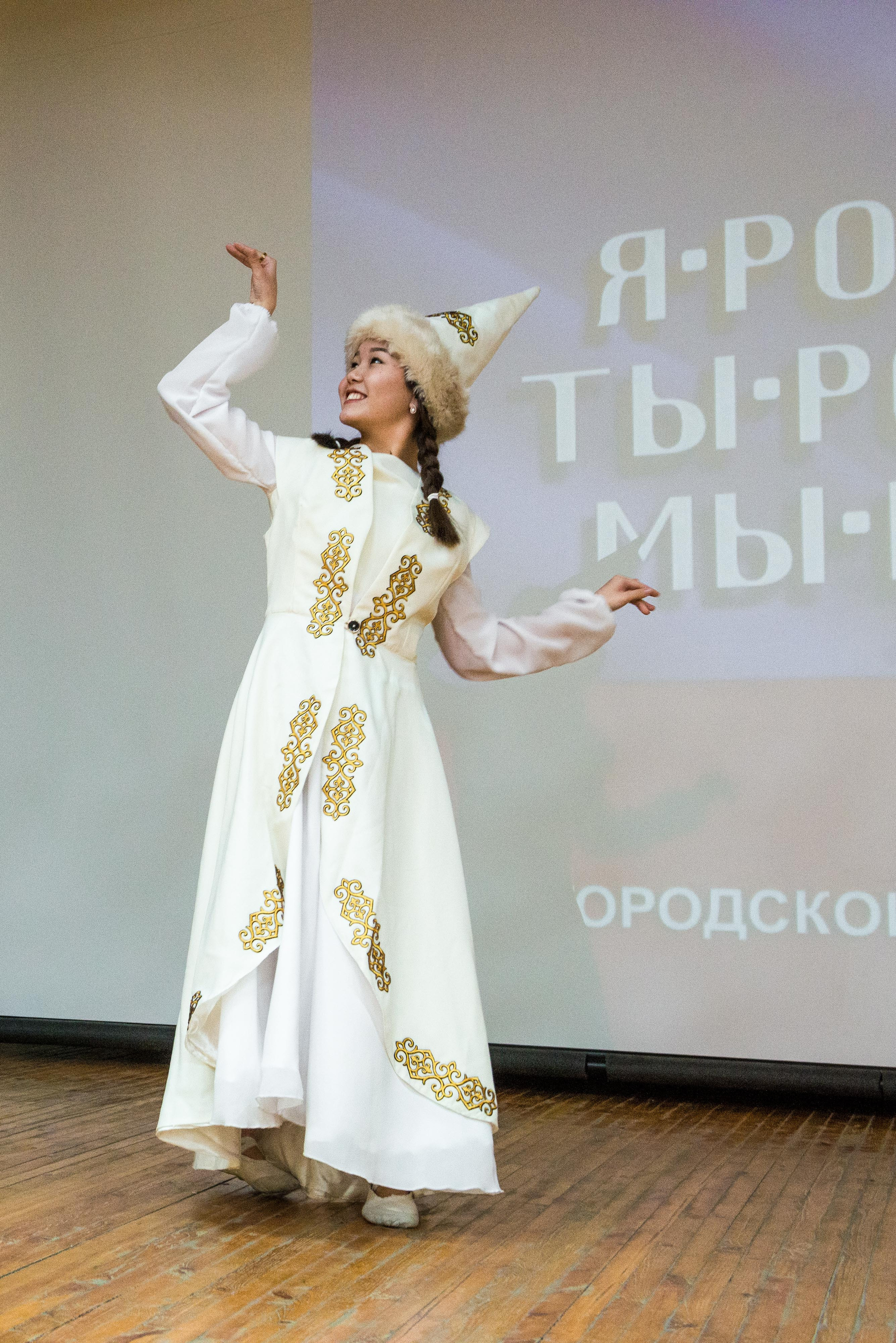 «Я-россиянин, ты — россиянин, мы — россияне!». Свадебный фотограф на Урале Виктор Соколов