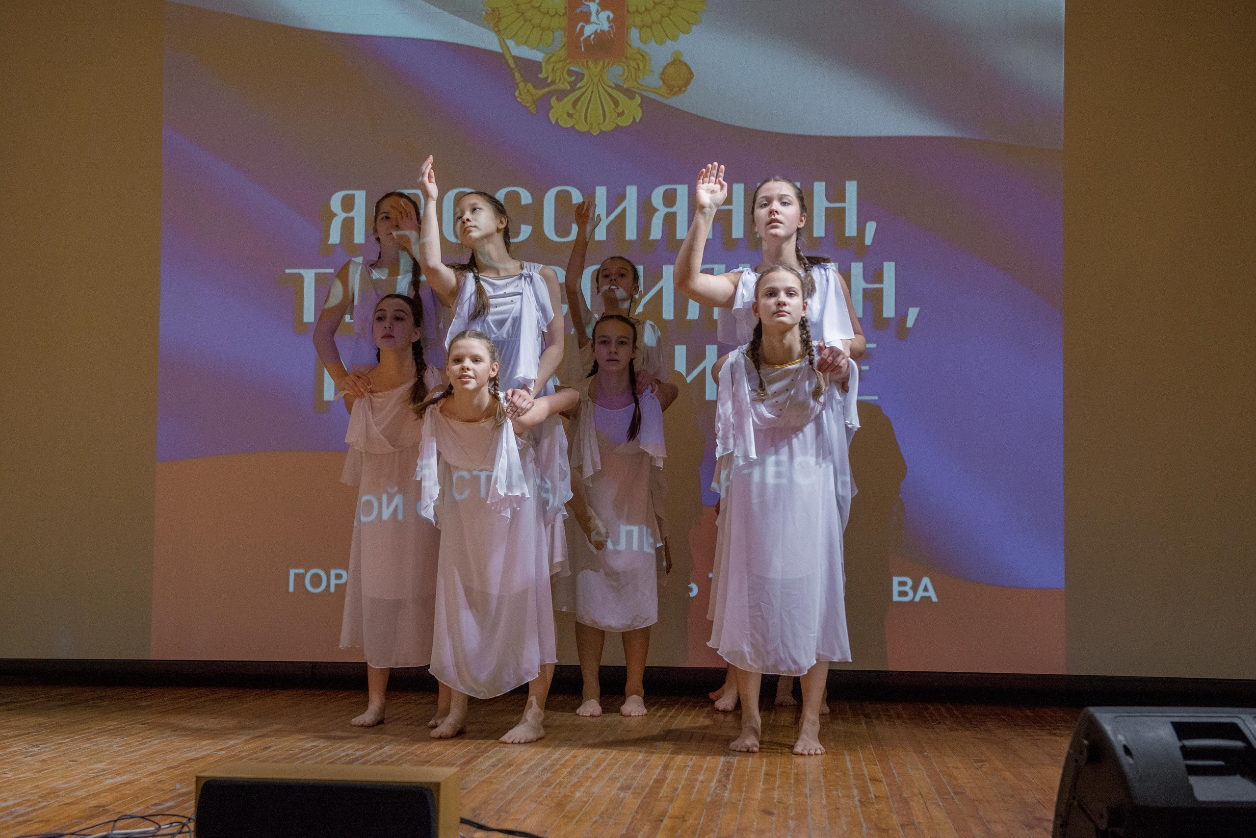 «Я-россиянин, ты — россиянин, мы — россияне!». Свадебный фотограф на Урале Виктор Соколов