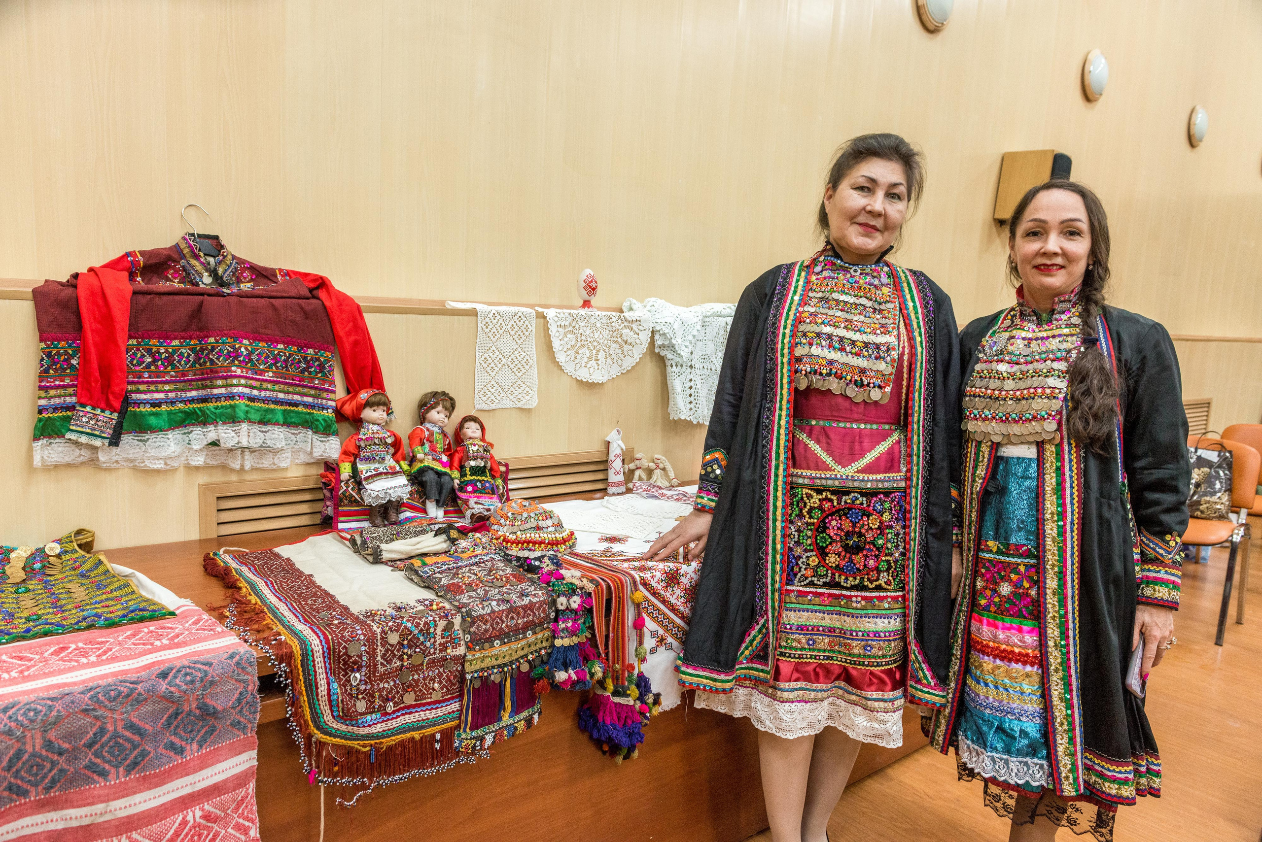 «Я-россиянин, ты — россиянин, мы — россияне!». Свадебный фотограф на Урале Виктор Соколов