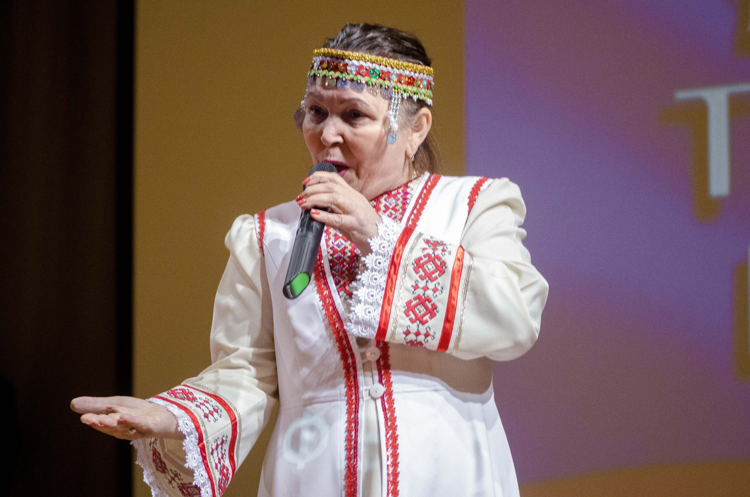 «Я-россиянин, ты — россиянин, мы — россияне!». Свадебный фотограф на Урале Виктор Соколов