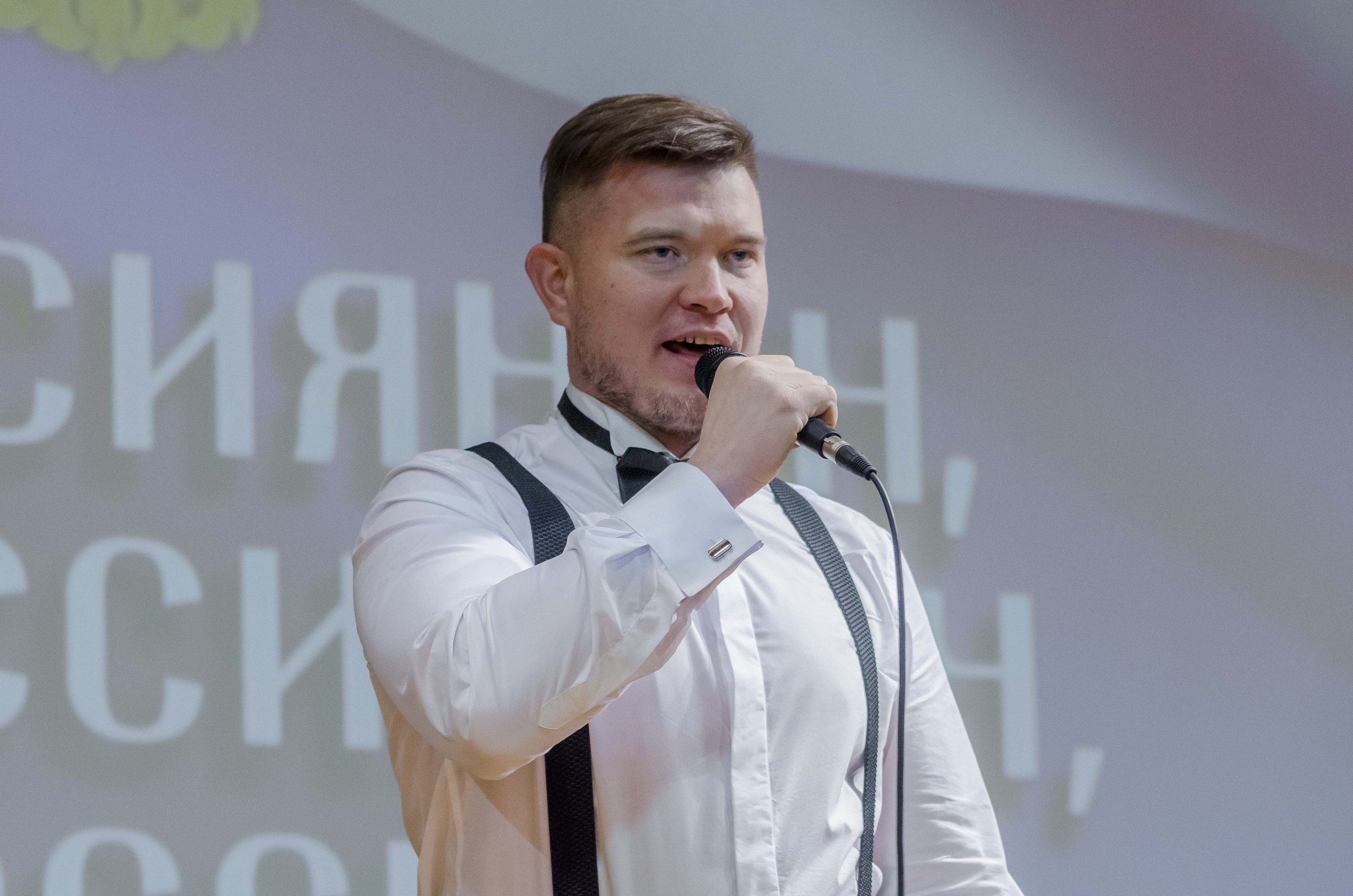 «Я-россиянин, ты — россиянин, мы — россияне!». Свадебный фотограф на Урале Виктор Соколов