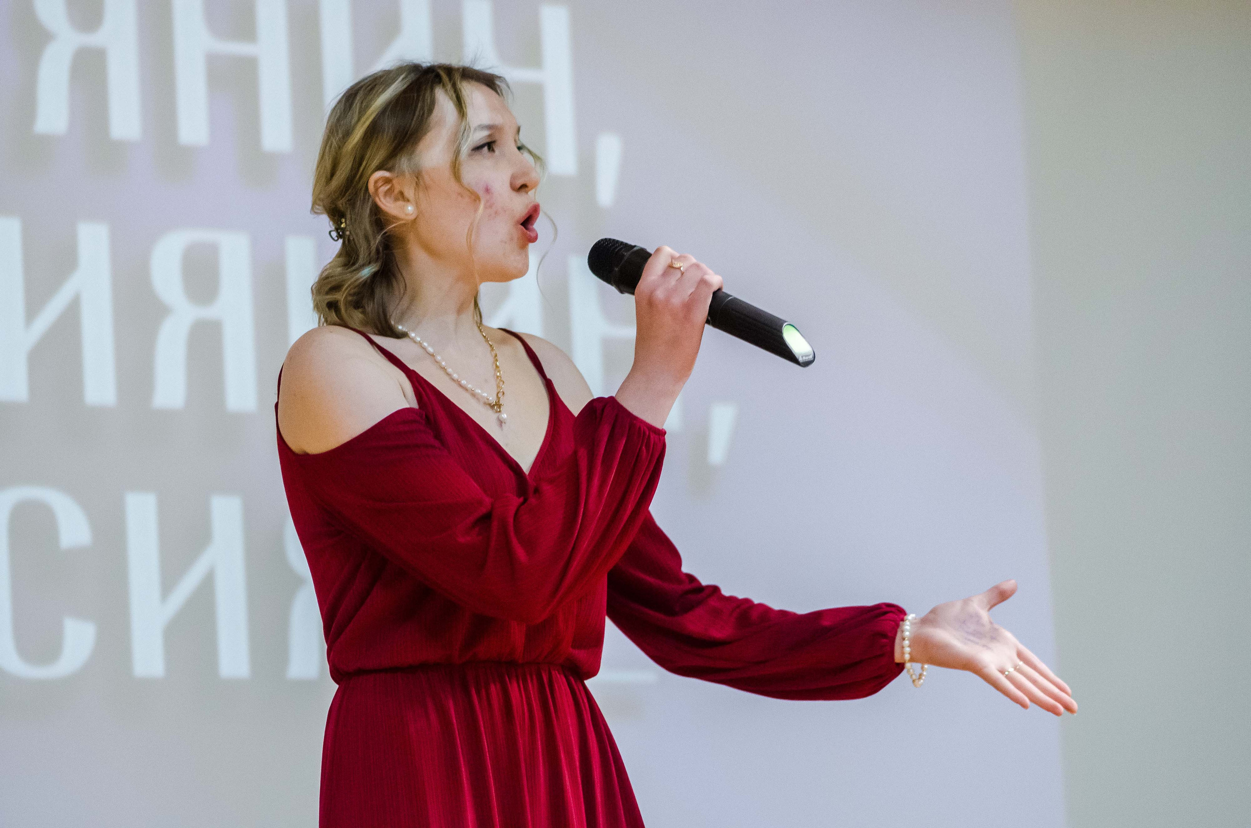 «Я-россиянин, ты — россиянин, мы — россияне!». Свадебный фотограф на Урале Виктор Соколов