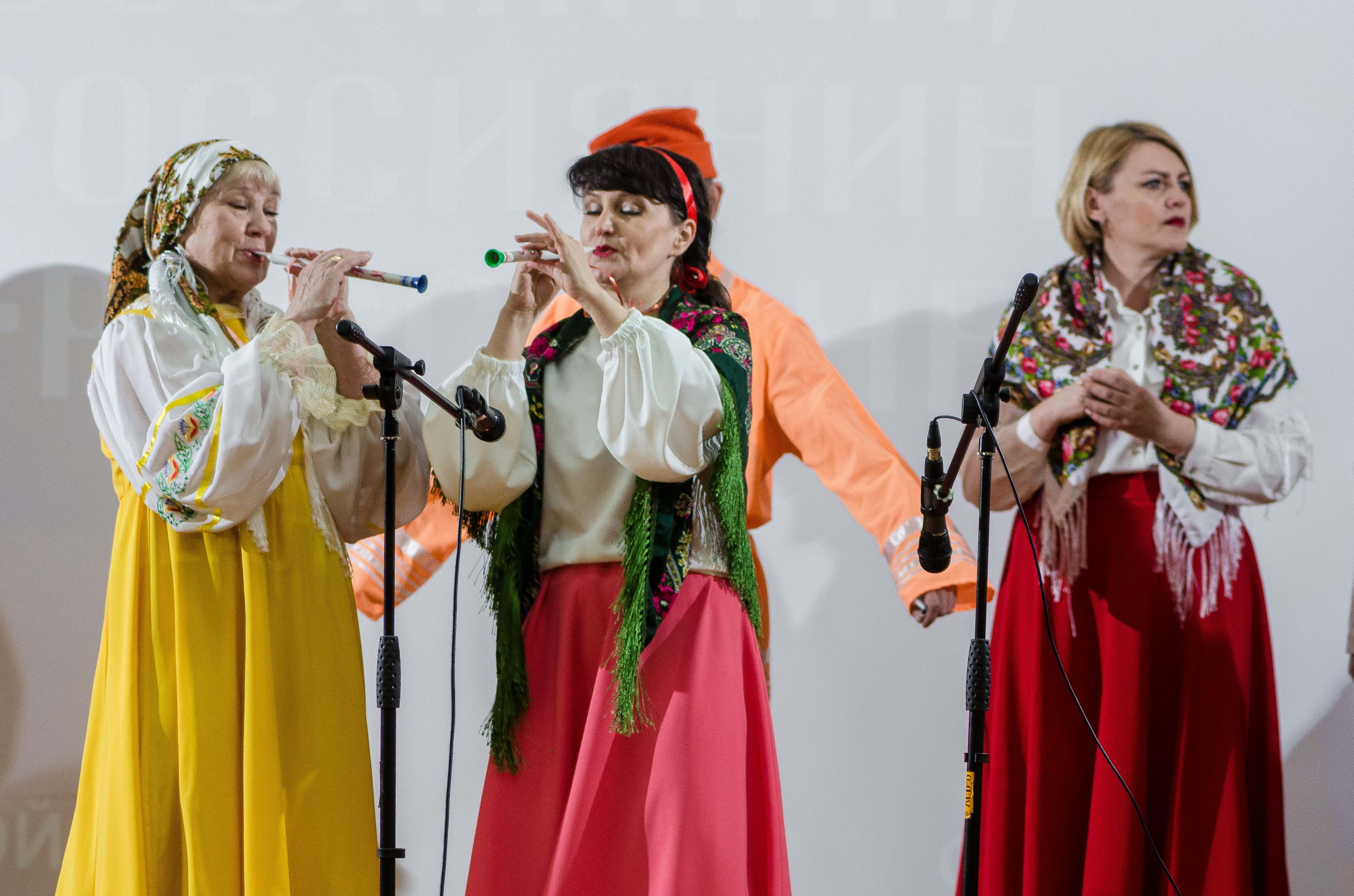 «Я-россиянин, ты — россиянин, мы — россияне!». Свадебный фотограф на Урале Виктор Соколов