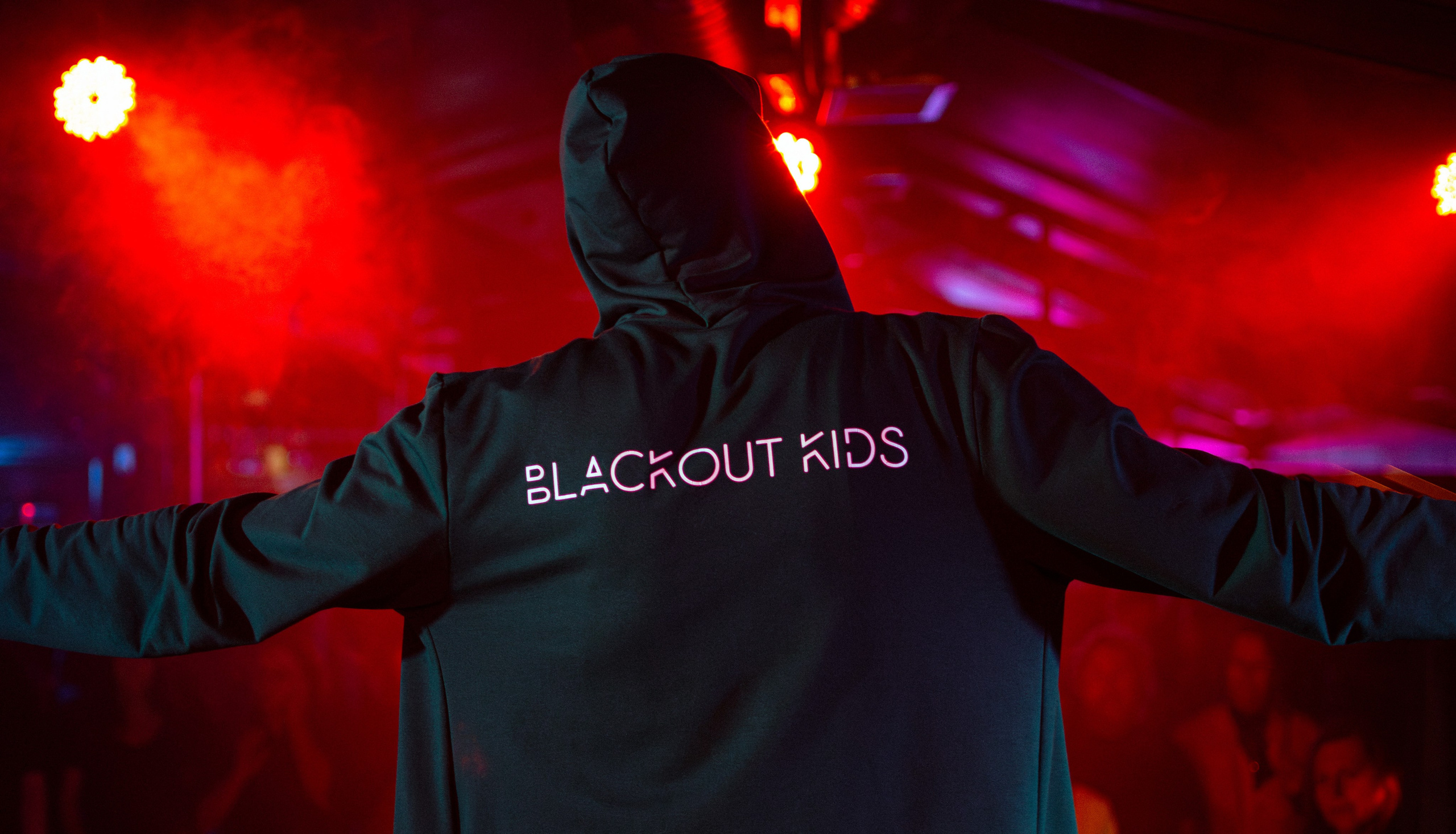 Blackout Kids | Action. Фотограф Артемий Моругов | mbb