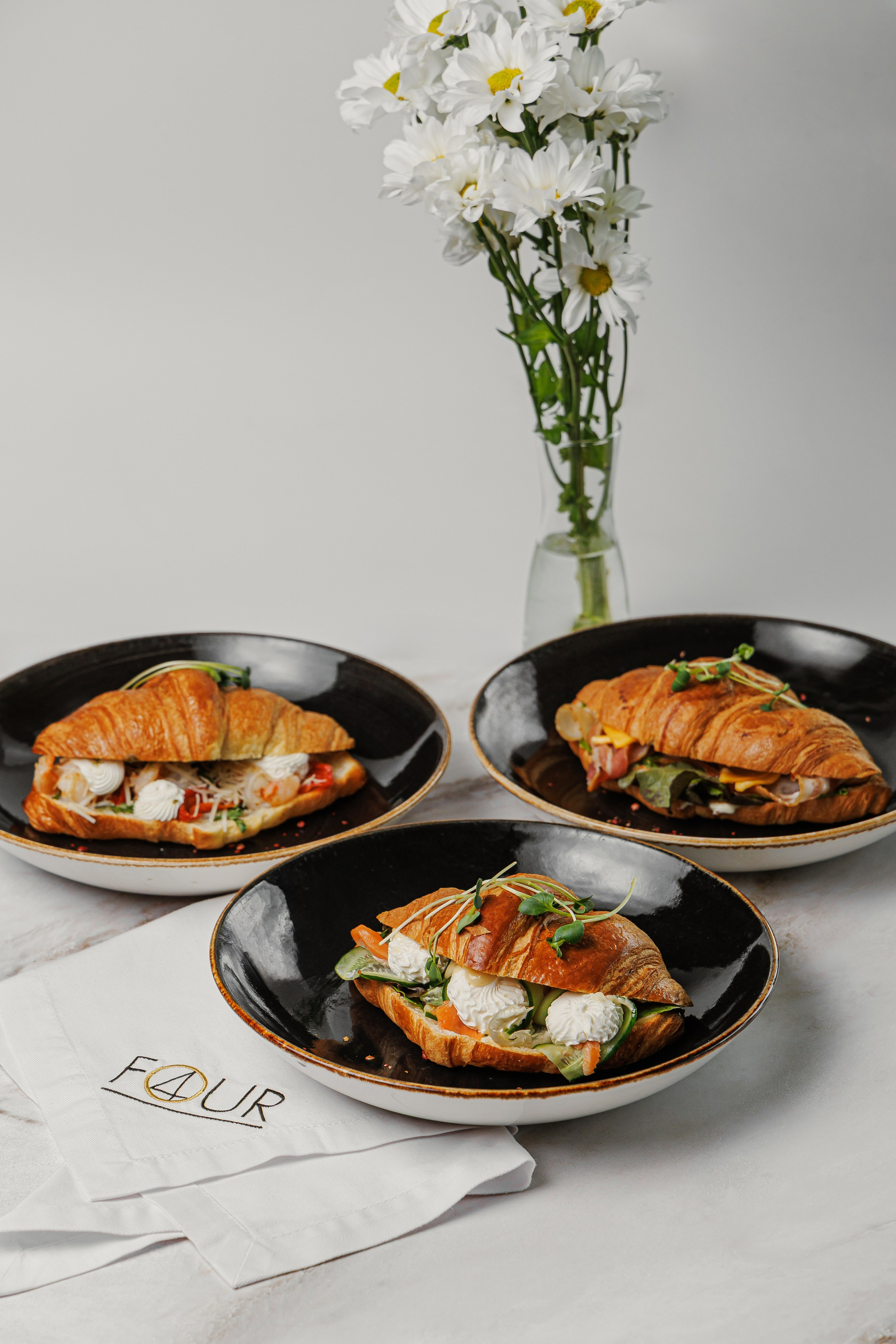 «FOUR». Фото и видео контент за одну съемку — Веретенников Егор