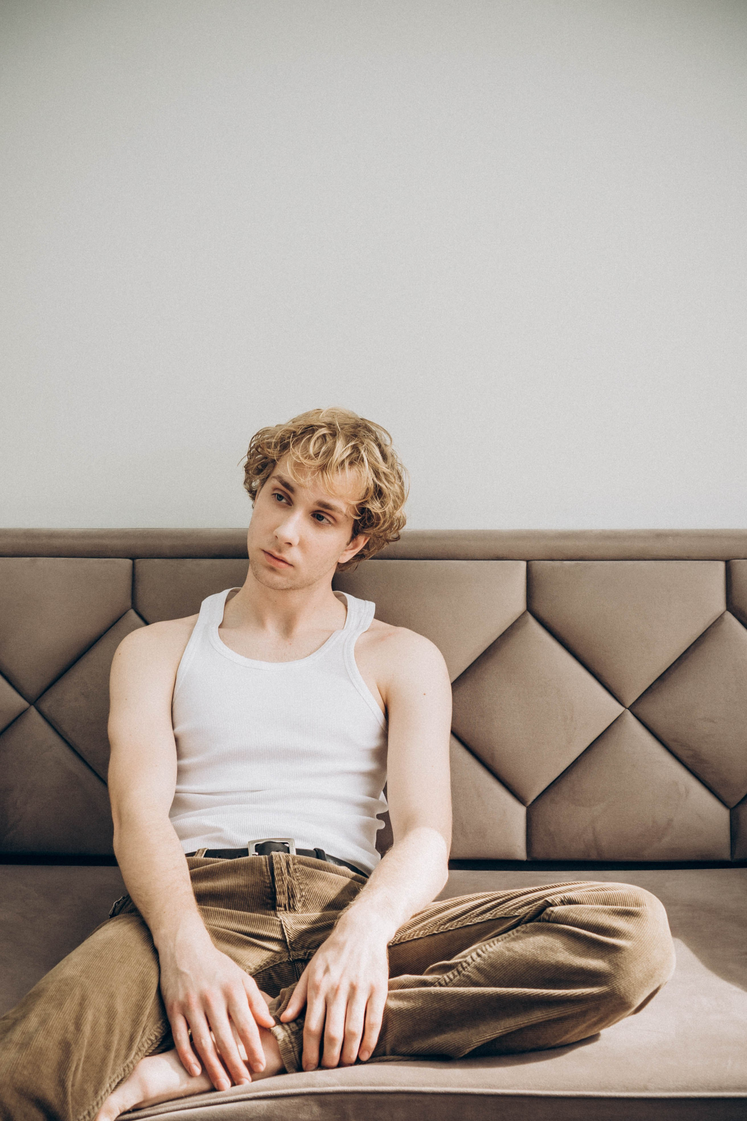 СВАДЕБНАЯ СЬЕМКА В ОТЕЛЕ. СБОРЫ ЖЕНИХА И НЕВЕСТЫ И ТАКЖЕ ТОР И ПОДГОТОВКА К ПРОГУЛКЕ. Профессиональный фотограф, Санкт-Петербург — Виктория Богомолова