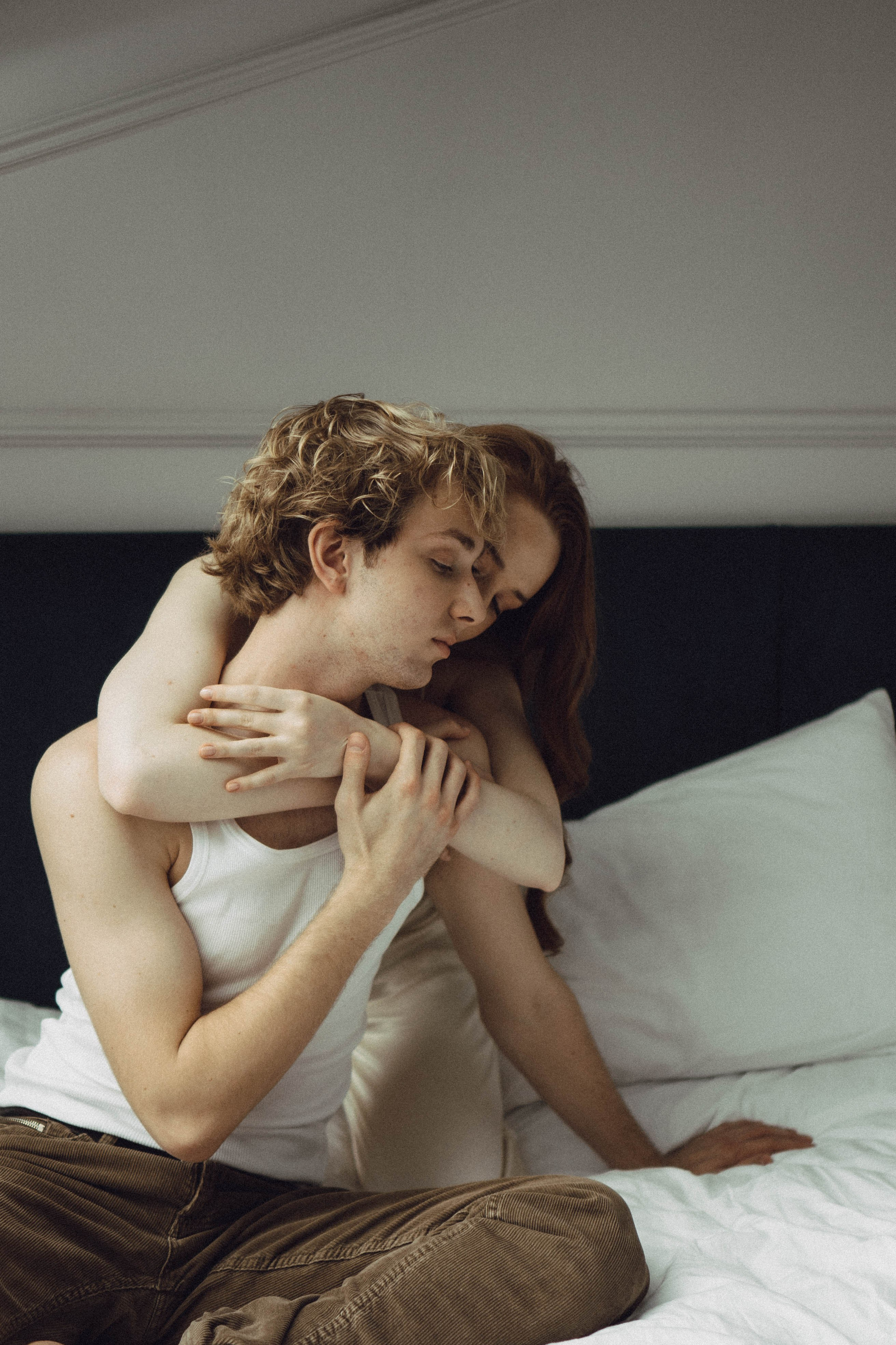 СВАДЕБНАЯ СЬЕМКА В ОТЕЛЕ. СБОРЫ ЖЕНИХА И НЕВЕСТЫ И ТАКЖЕ ТОР И ПОДГОТОВКА К ПРОГУЛКЕ. Профессиональный фотограф, Санкт-Петербург — Виктория Богомолова