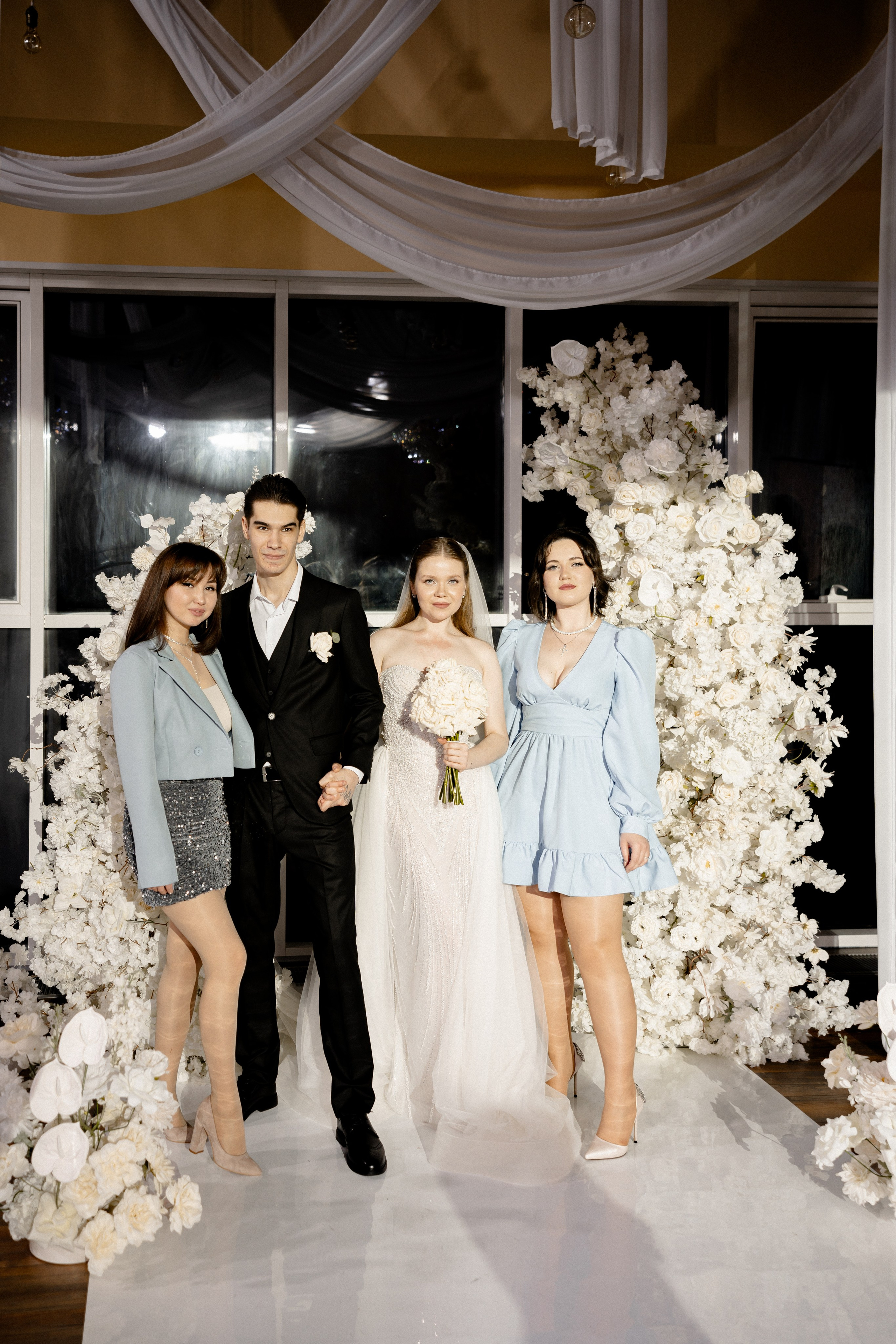 СВАДЕБНАЯ СЬЕМКА СБОРОВ В ОТЕЛЕ И ВЫЕЗД НА ЦЕРЕМОНИЮ (СНЯТО В СИБИРЕ В НИЖНЕВАРТОВСКЕ). Профессиональный фотограф, Санкт-Петербург — Виктория Богомолова