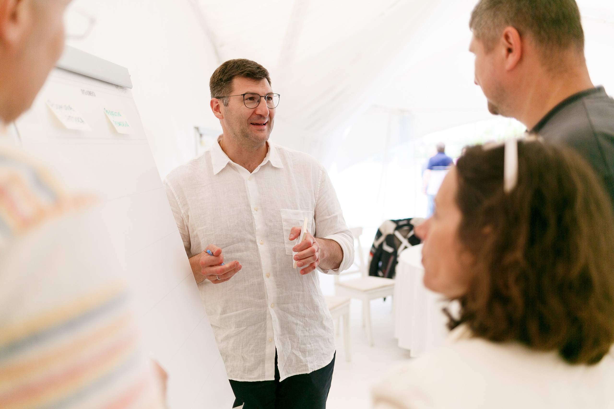 Выездной коучинг на берегу Строгинской поймы. Репортажный фотограф Борис Геер