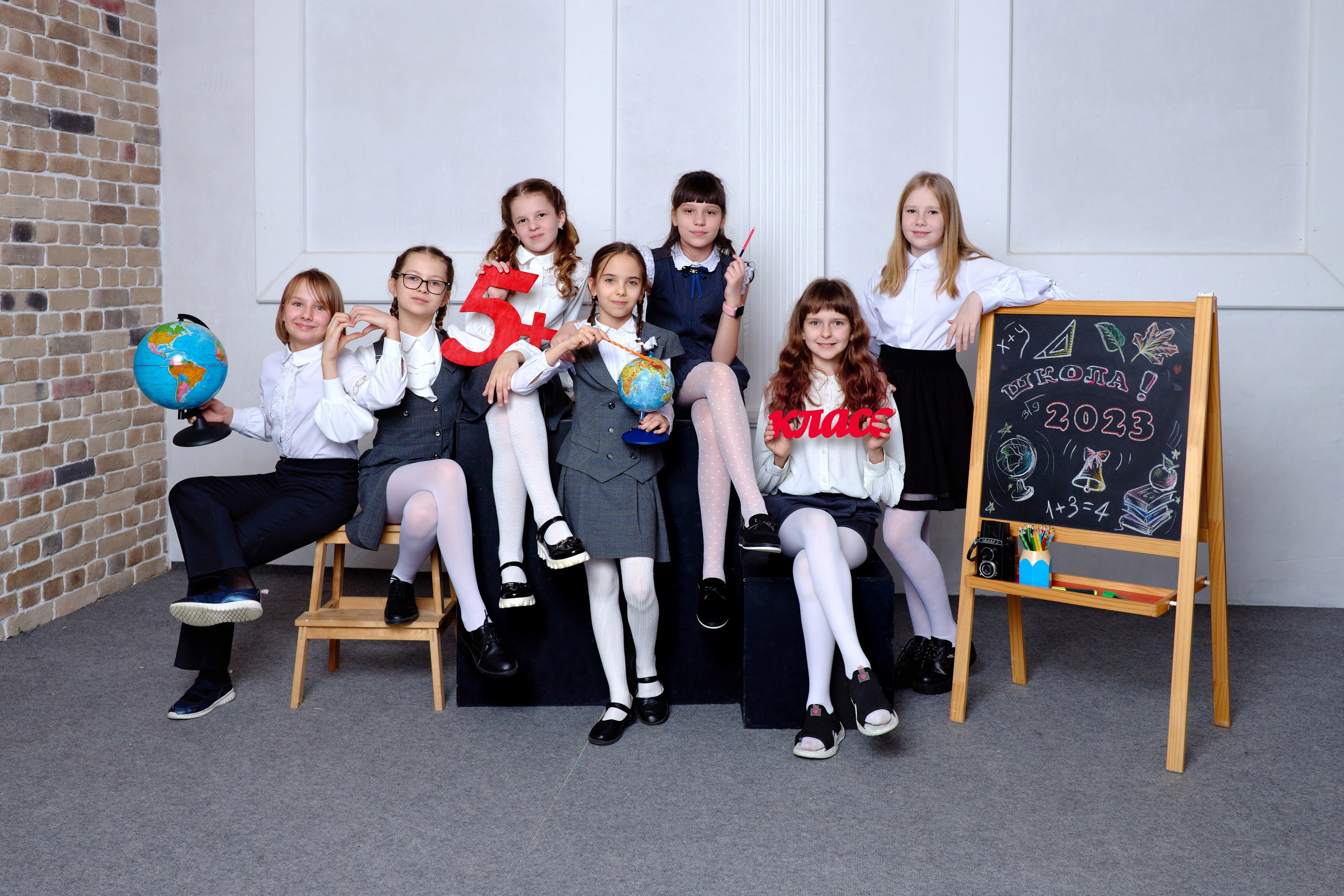 Сьемка групповых фото для выпускного альбома таганрог. Фотограф Выпускные альбомы Таганрог Сергей Коробченко