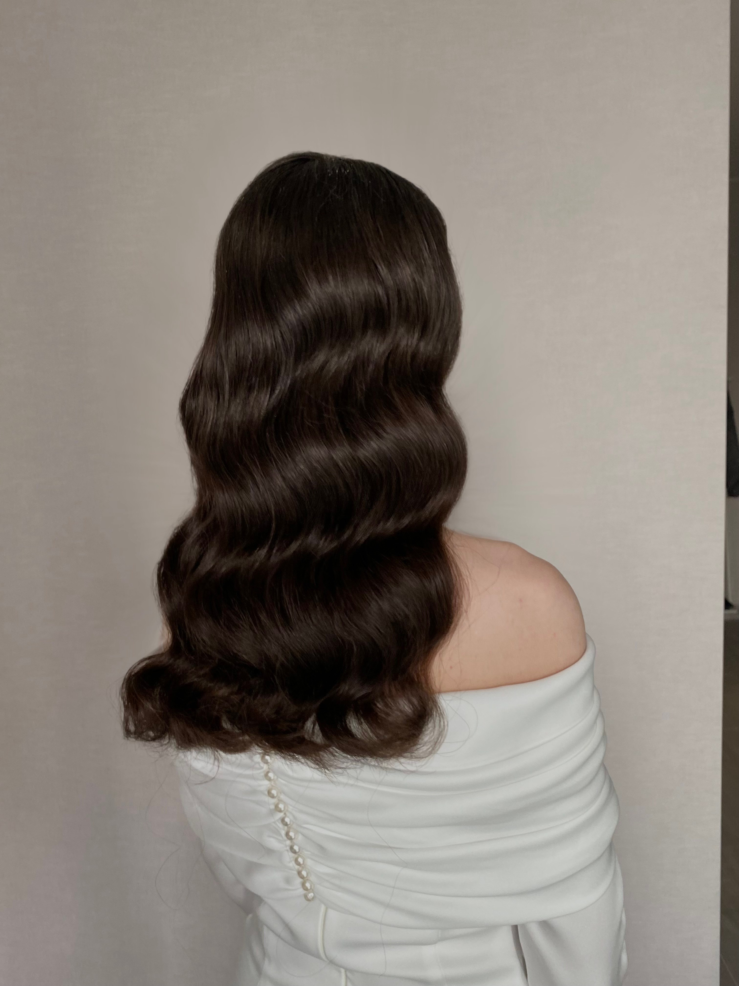 УКЛАДКА ВОЛОС ПРИЧЕСКИ В МОСКВЕ. СВАДЕБНЫЙ ВИЗАЖИСТ-СТИЛИСТ В МОСКВЕ ПРИЧЕСКИ МАКИЯЖ БРОВИ ВЫЕЗД