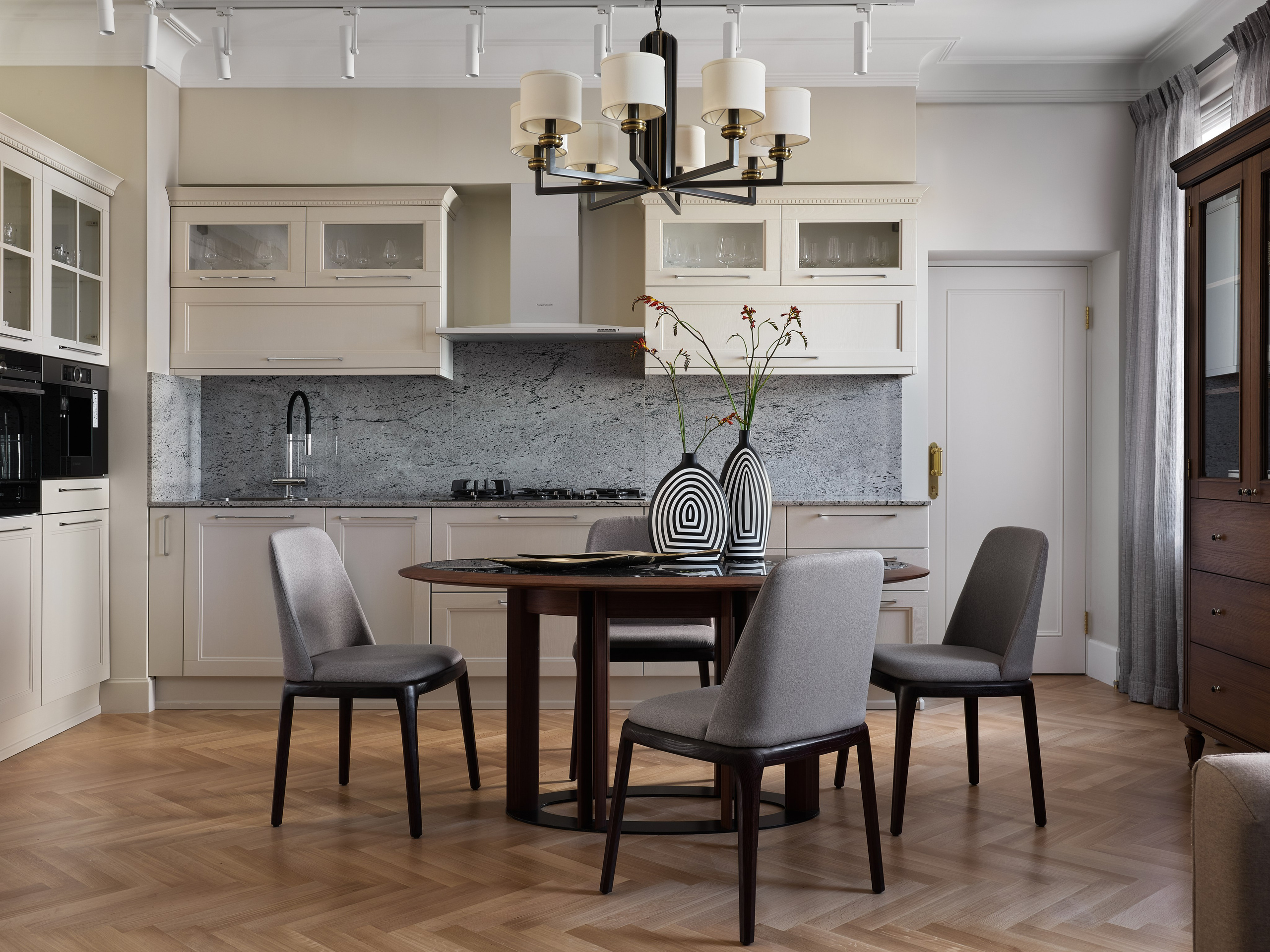 Двухуровневая квартира в историческом доме. Фотограф Наталья Вершинина