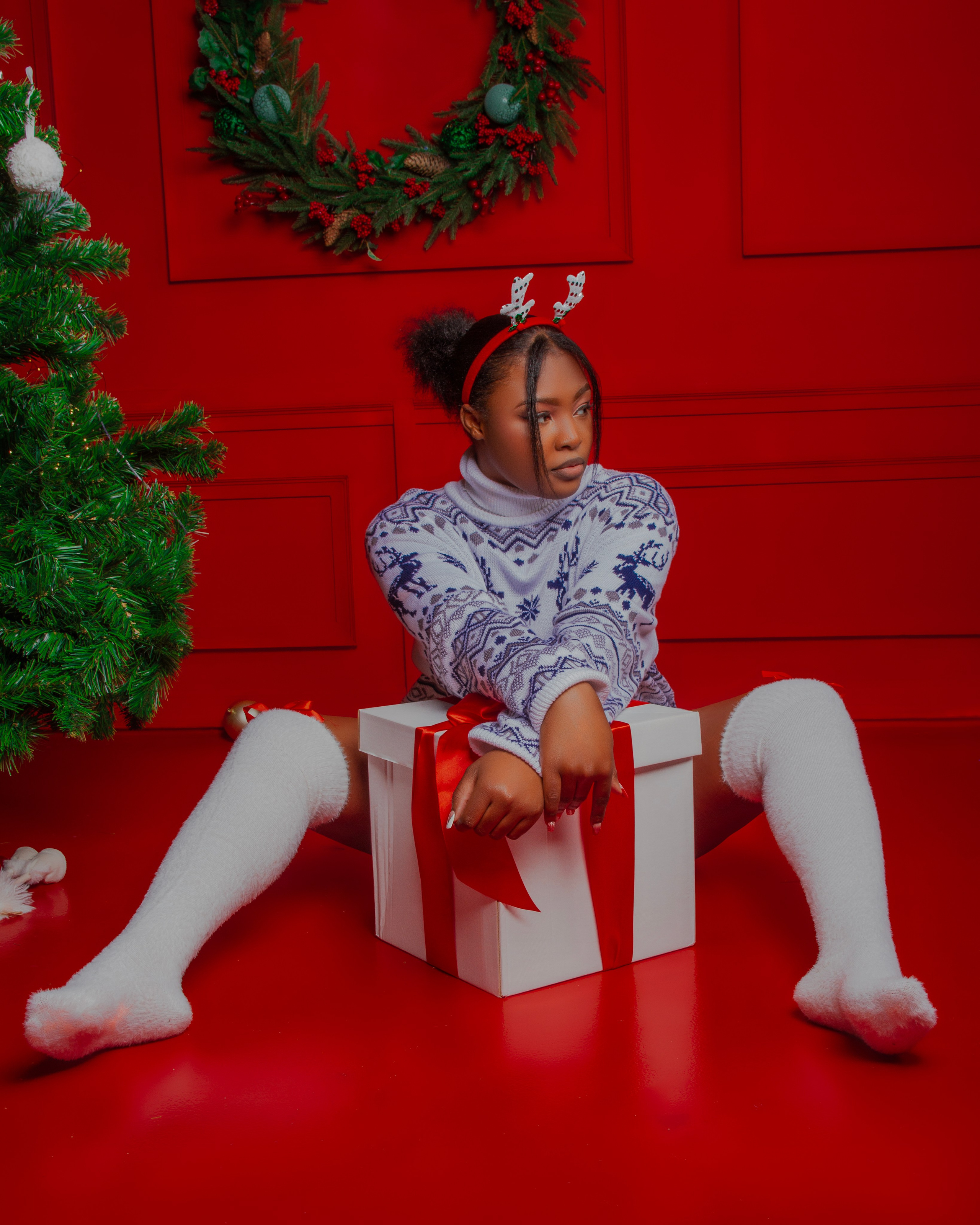 Chelanda & Leika Photos. Mr RE Photography