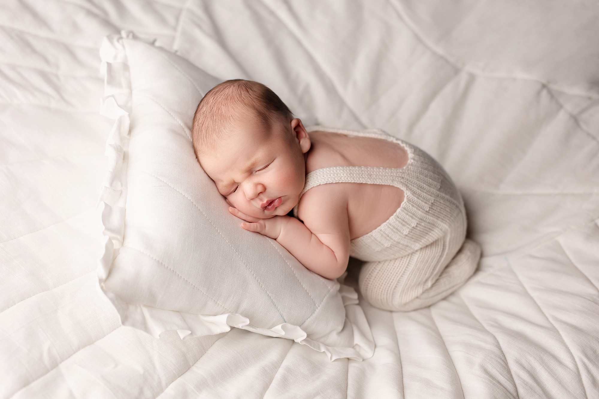 Новорожденные. Фотограф новорожденных