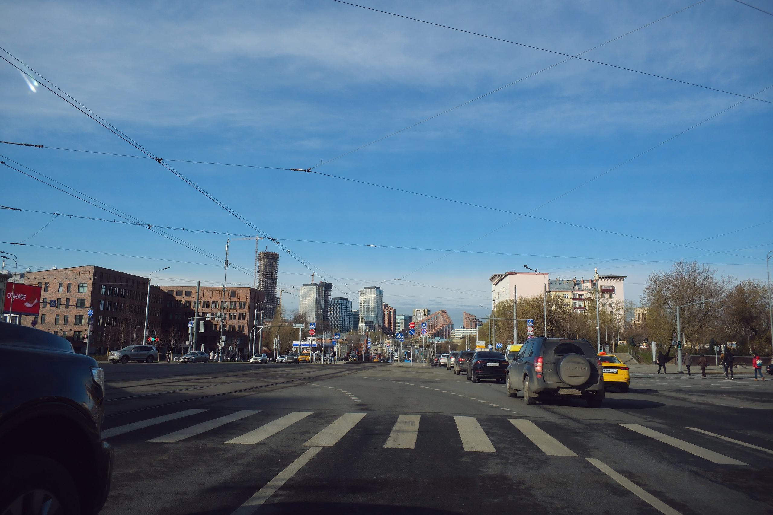 Улица, люди, жизнь…