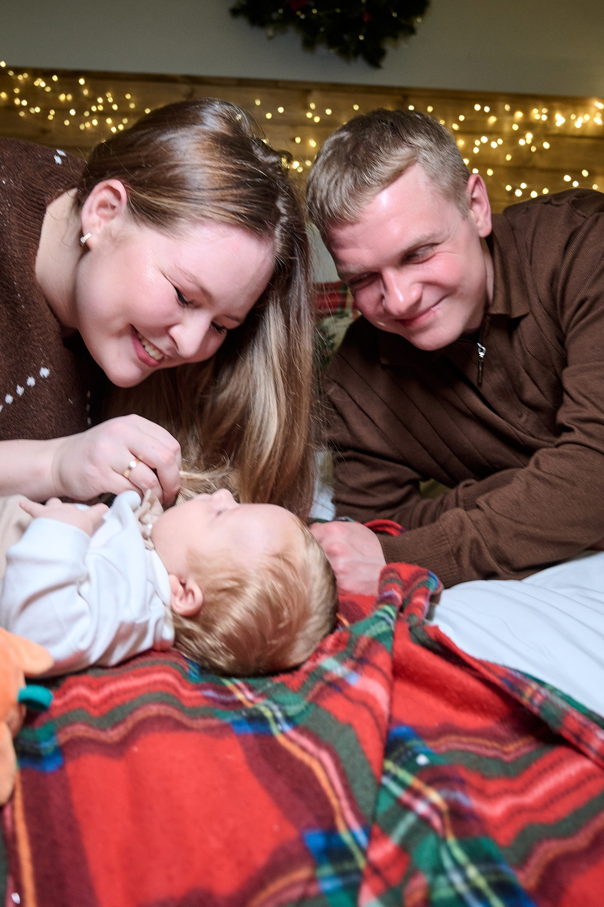 Новогодняя семейная фотосессия в Новокузнецке — семья Фетисовых