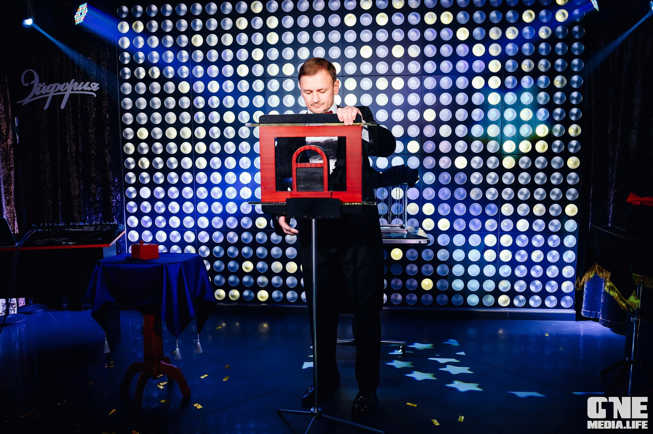 Фоторепортаж из караоке-клуба Эйфория. One Media Life: фоторепортажи, фотоотчеты с мероприятий и заведений