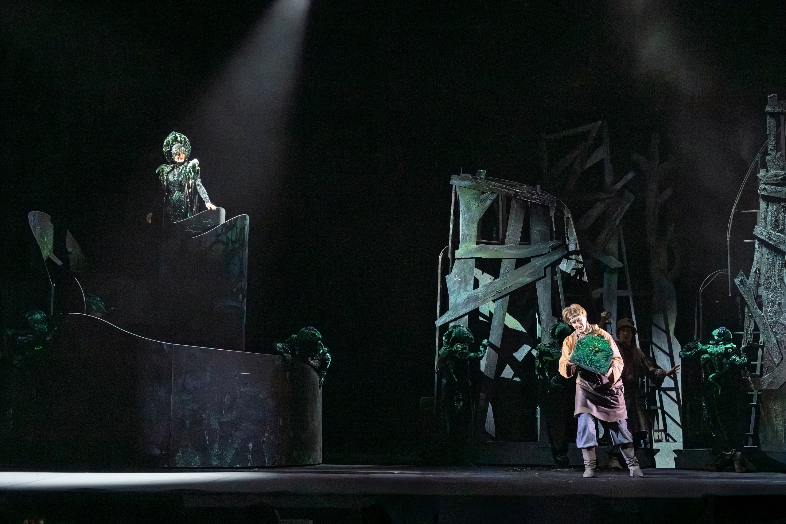 Театр Терезы Дуровой: Малахитовая Шкатулка. Сайт фотографа Сергея Абрамова