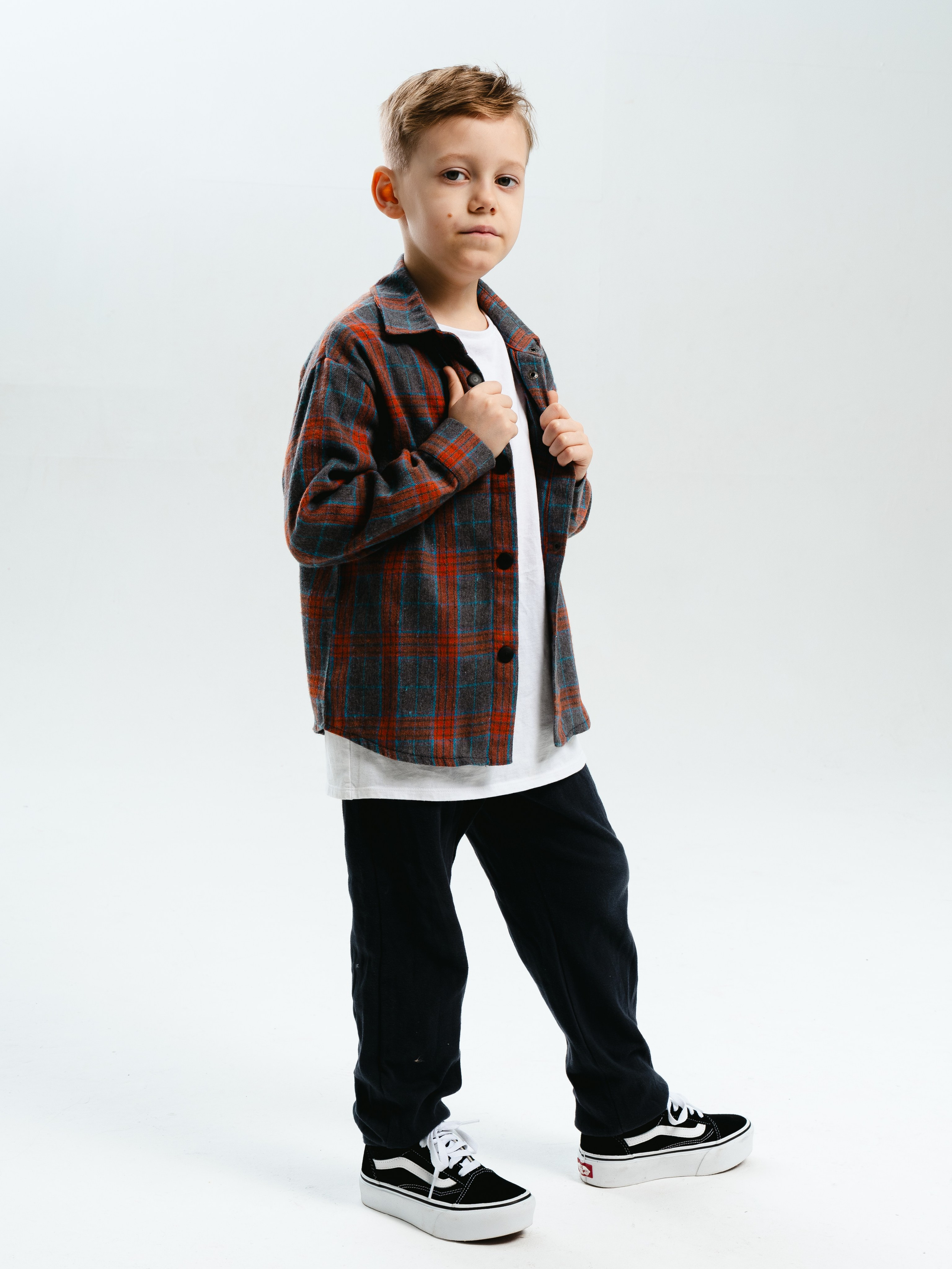 Tiny Bestie костюмы. Фотограф Иван Косарев