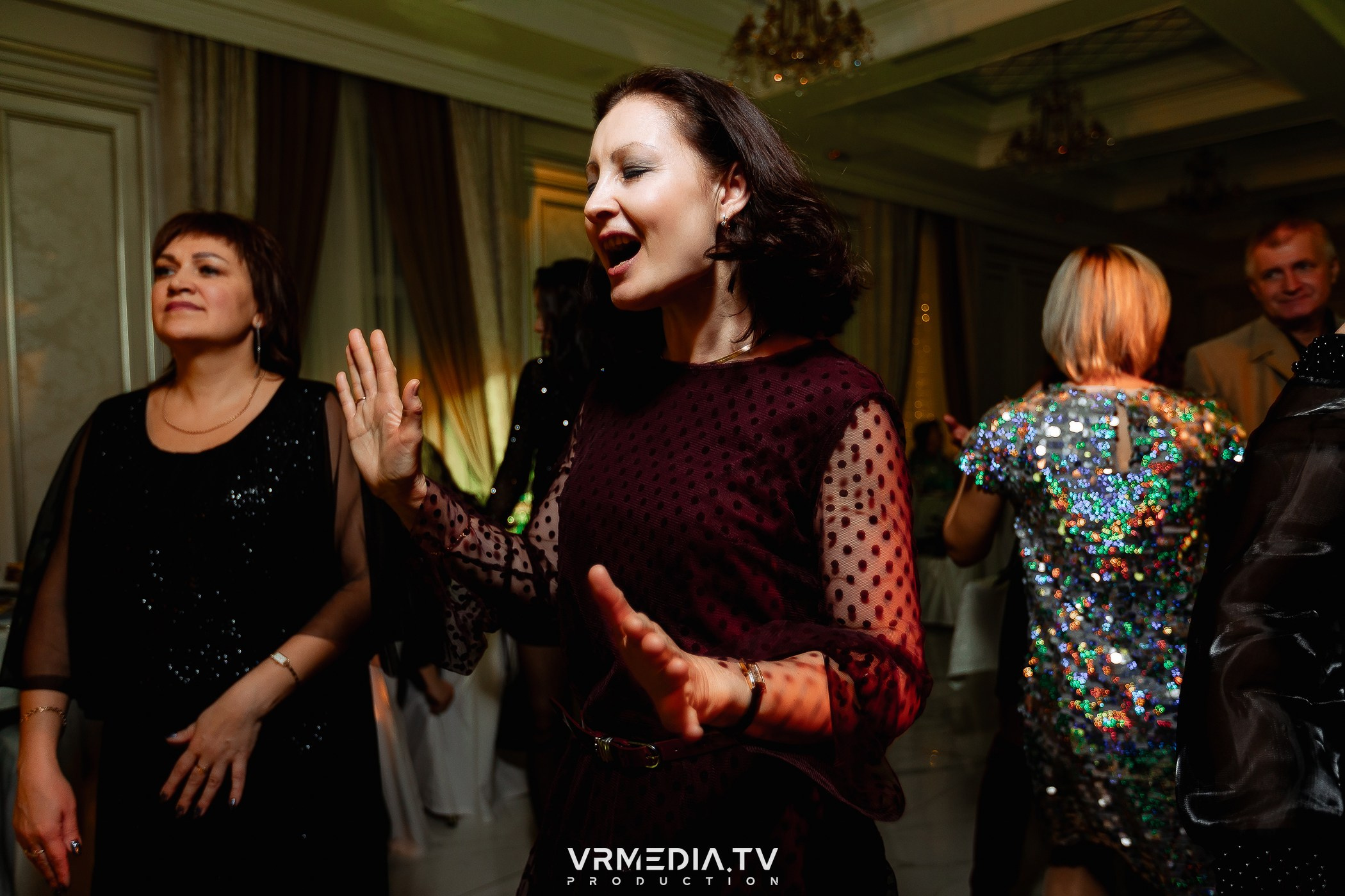 Новогодний вечер в ресторане «Лазурный Берег»