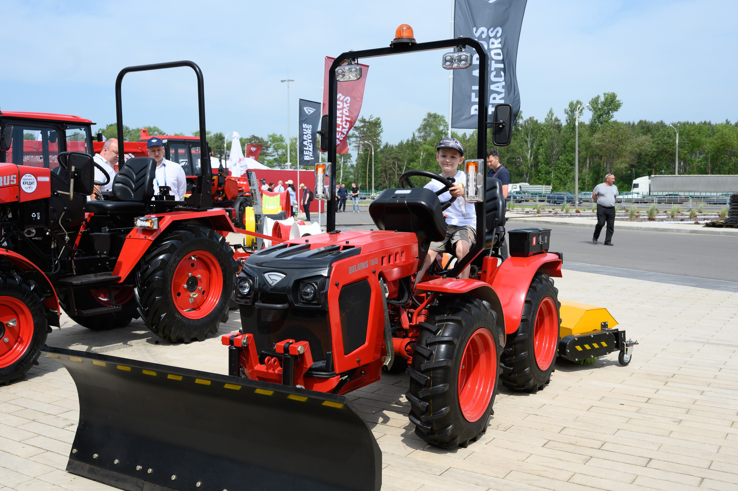 Агровыставка. Фотоуслуги, услуги фотографа, фотографирование важных событий